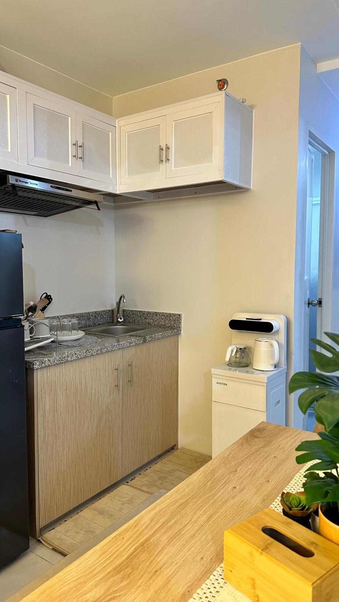 3br - Stylish Serenity *