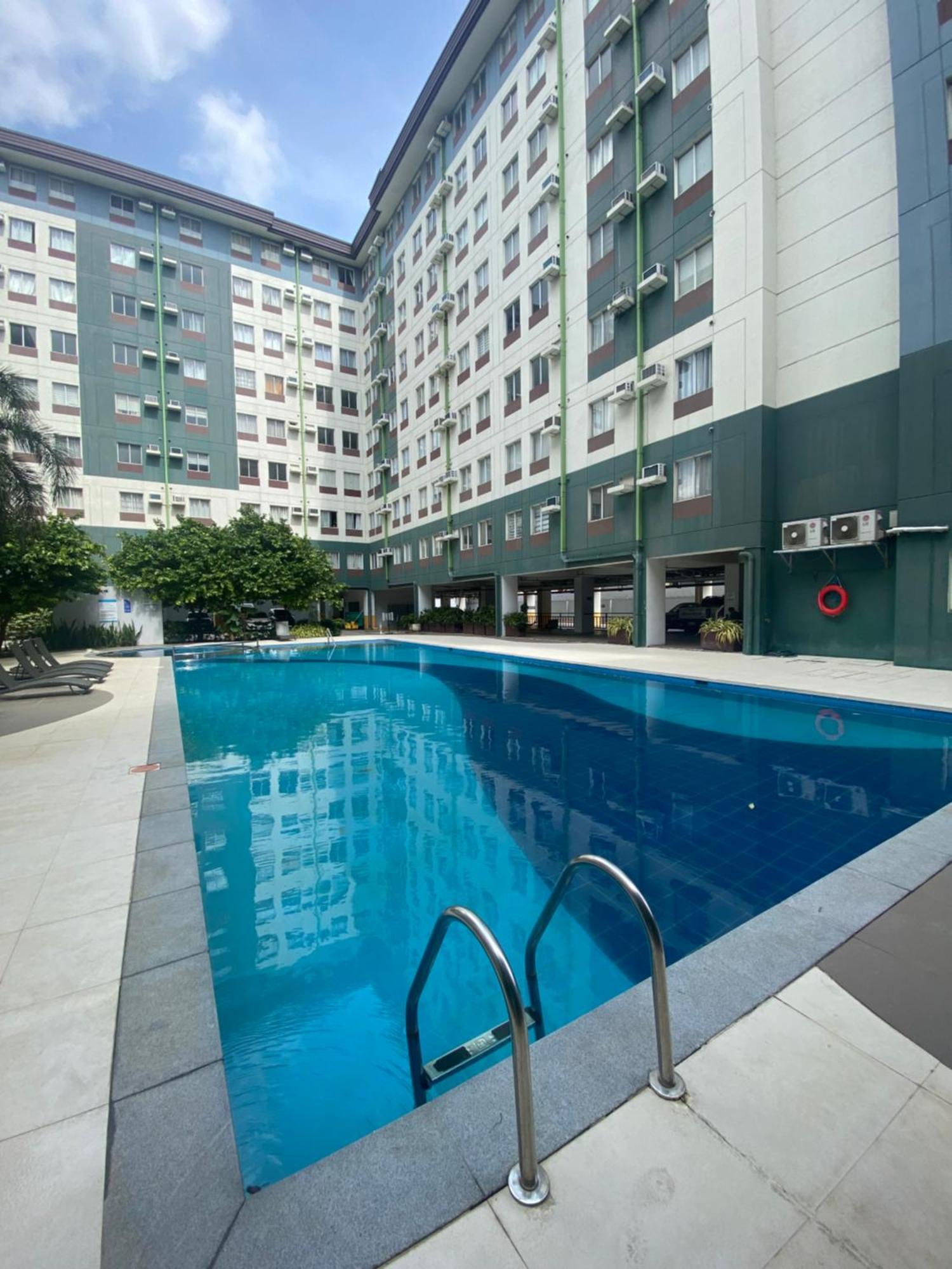 Apartment Spacious 1 Bedroom Near Airport & Seaport Or Pier Mandaue City