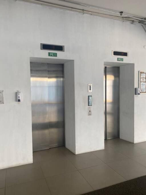 Spacious 1 Bedroom Near Airport & Seaport Or Pier * Mandaue City