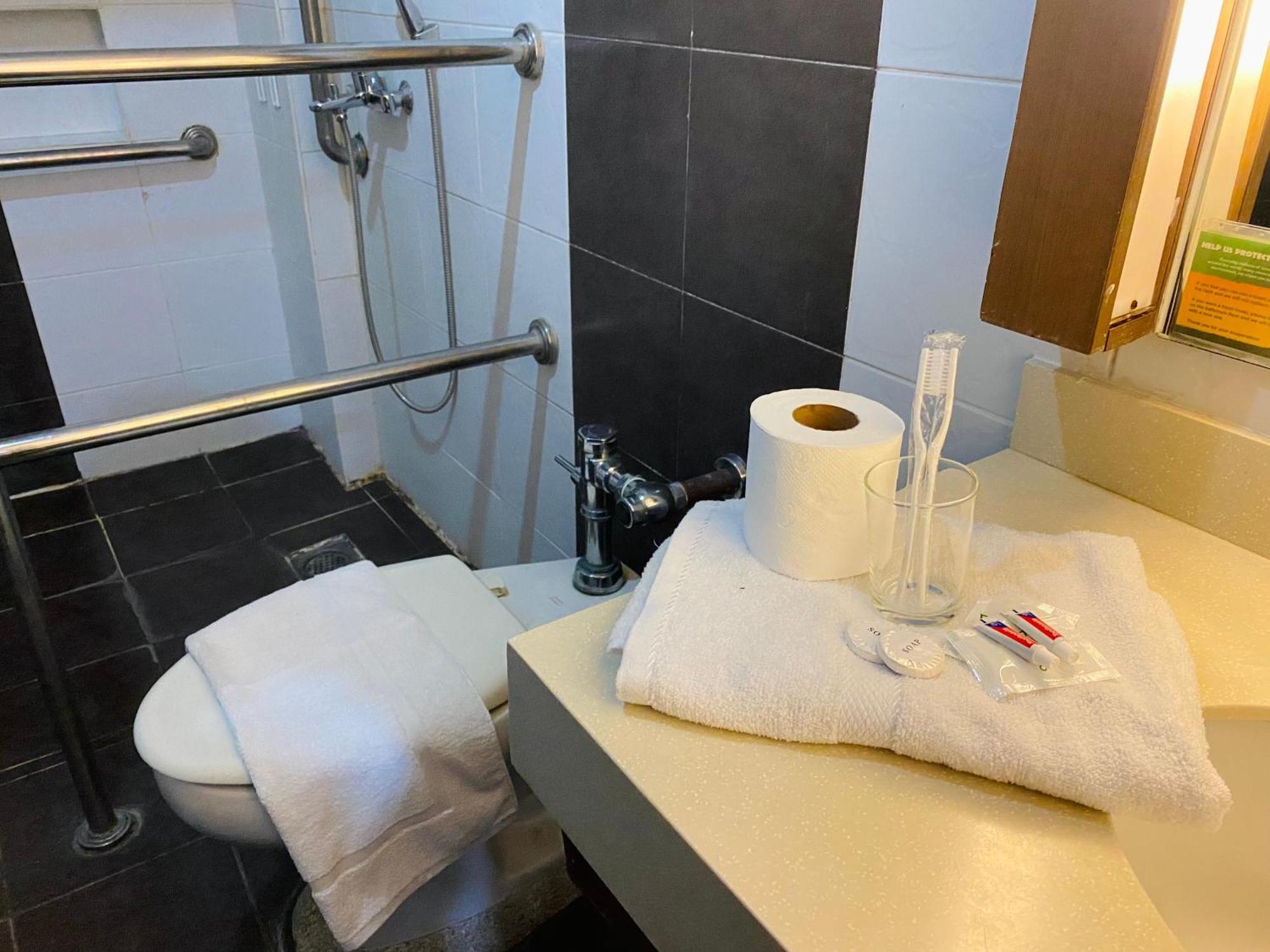 Century Plaza Hotel Cebu