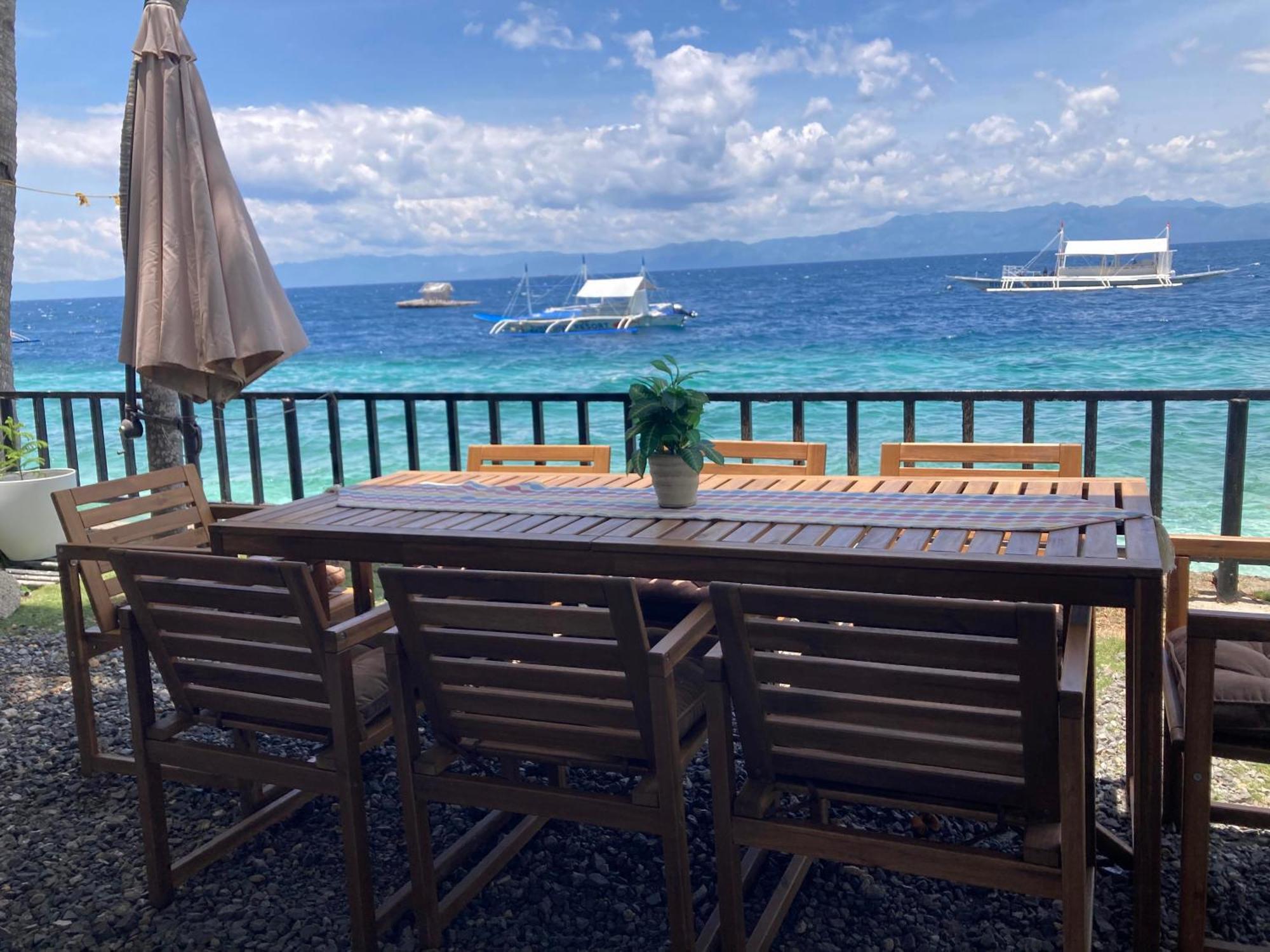 Beachfront In Panagsama