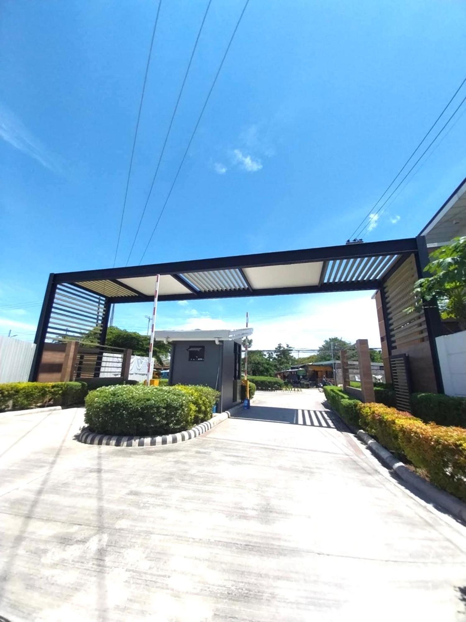 Jtropics Plumera Mactan Near Airports, Malls And Beaches Lapu-Lapu City