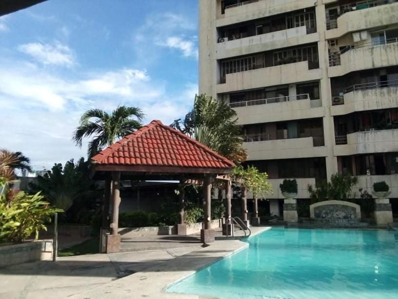 Aparthotel Family