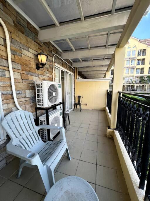 Amalfi De Mare T2 Unit 104 2br Apartment Cebu