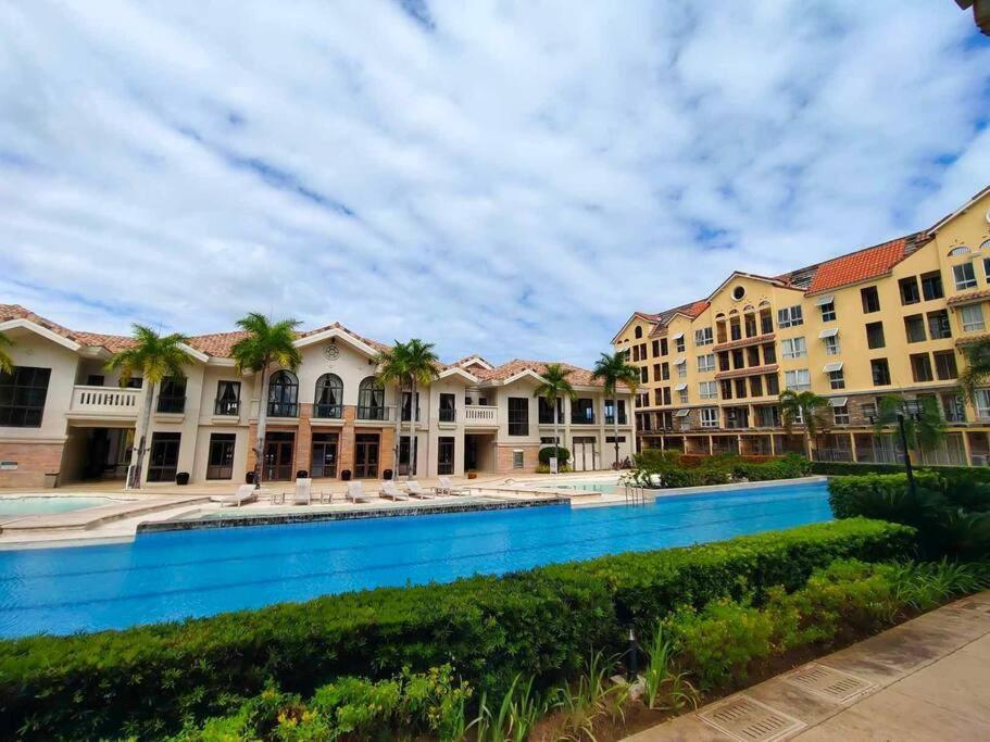 Apartment Amalfi De Mare T2 Unit 104 2br Cebu