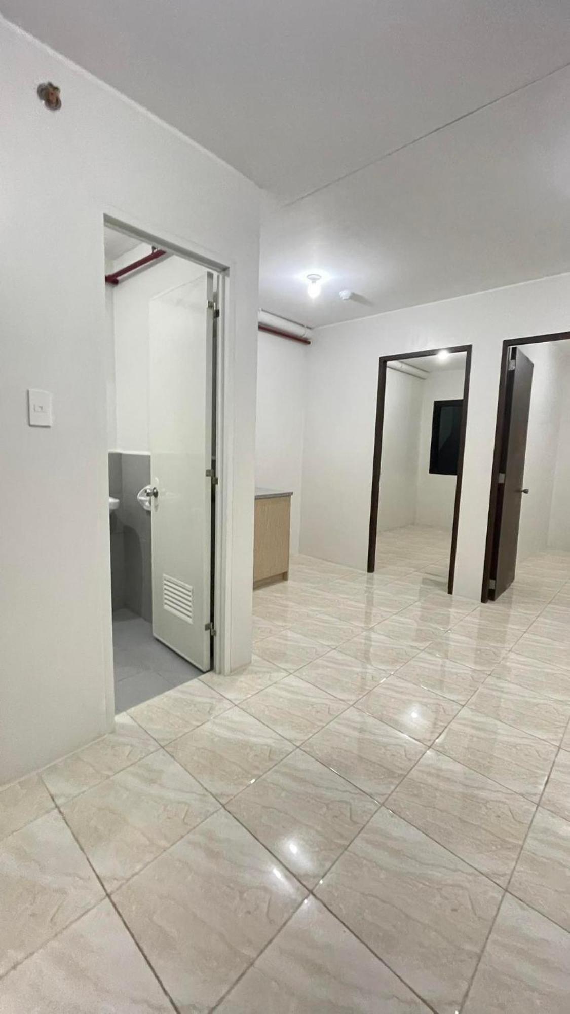 2 Bedroom