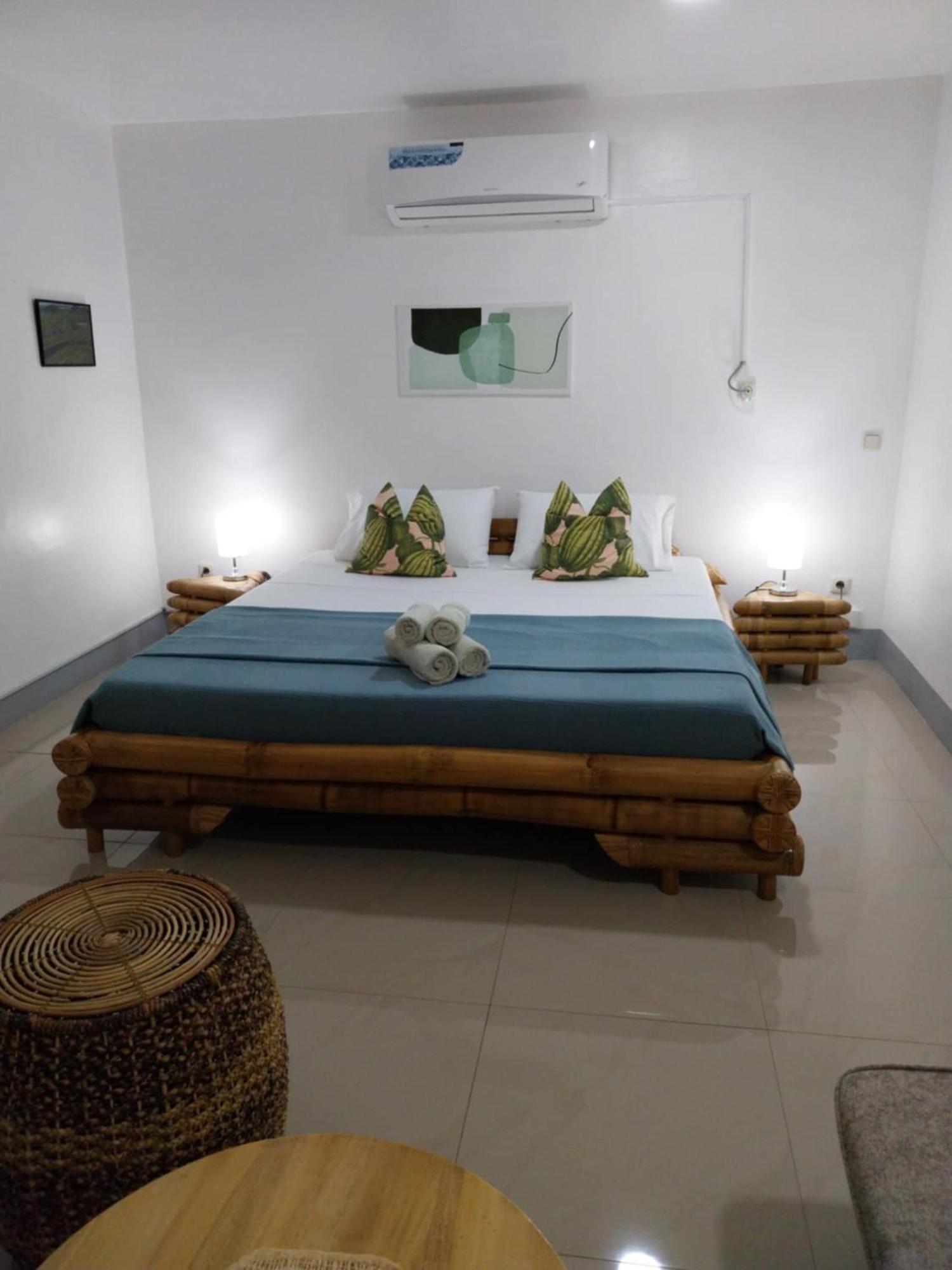 Skott's Comfy * Santa Fe (Cebu)