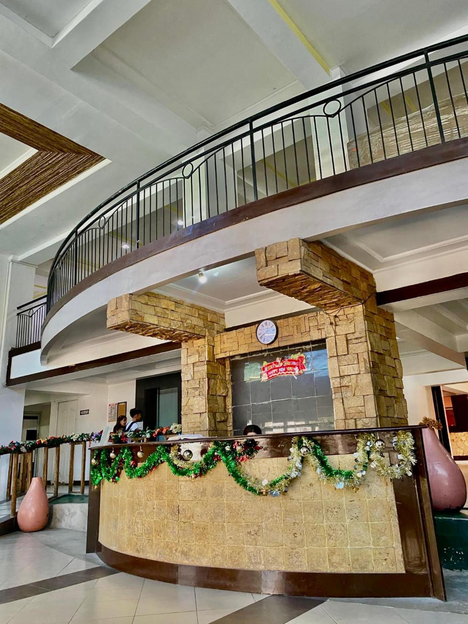 Otravel 5 Minutes From Mactan Airport Hostel *