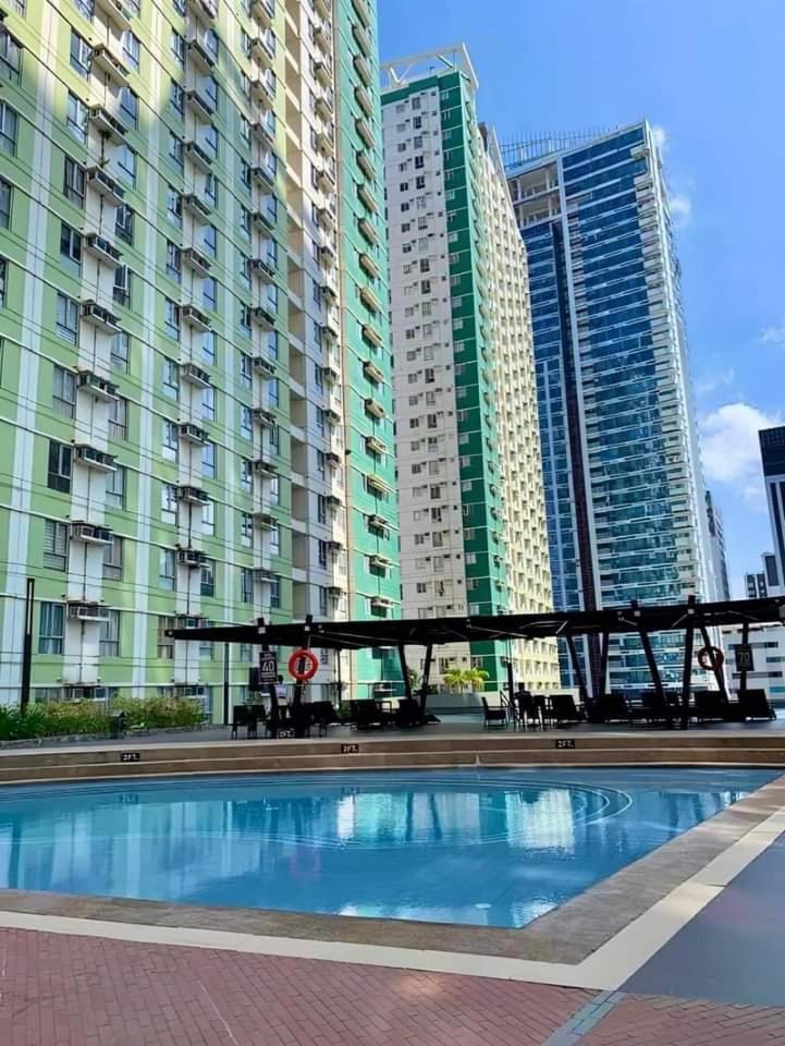 Villahermia Staycation Avida Riala, It Park *