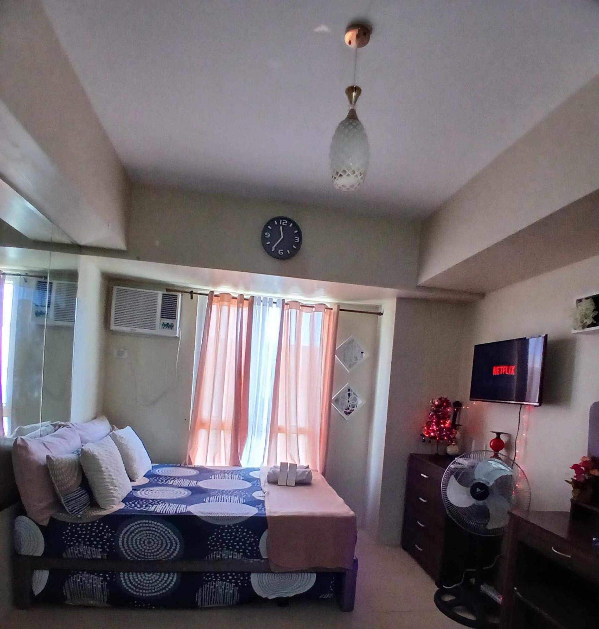 Villahermia Staycation Avida Riala, It Park Apartment *
