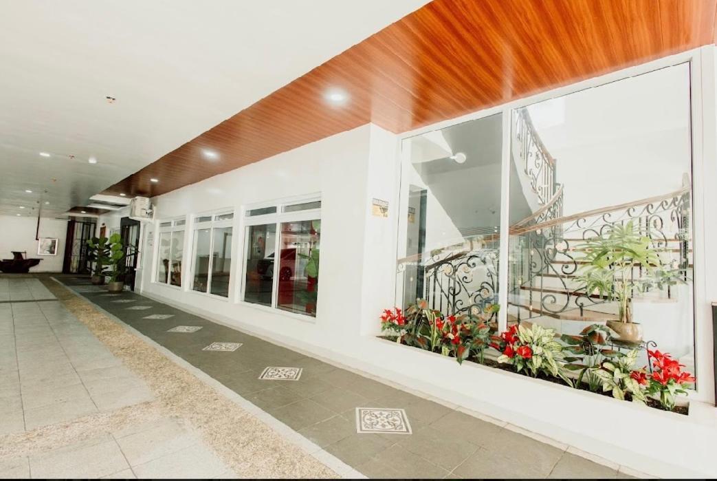 Aparthotel Grand Isabella Residences - Molave