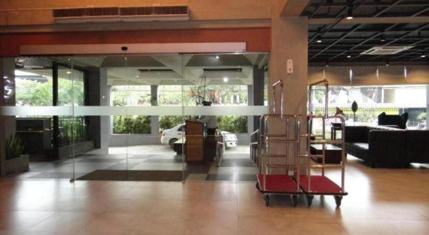 Hotel Big 2*