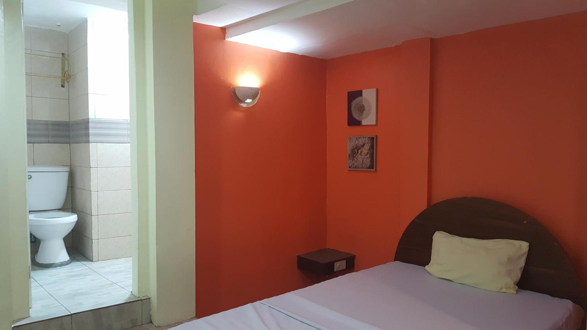Hostel Mambaling Tourist *