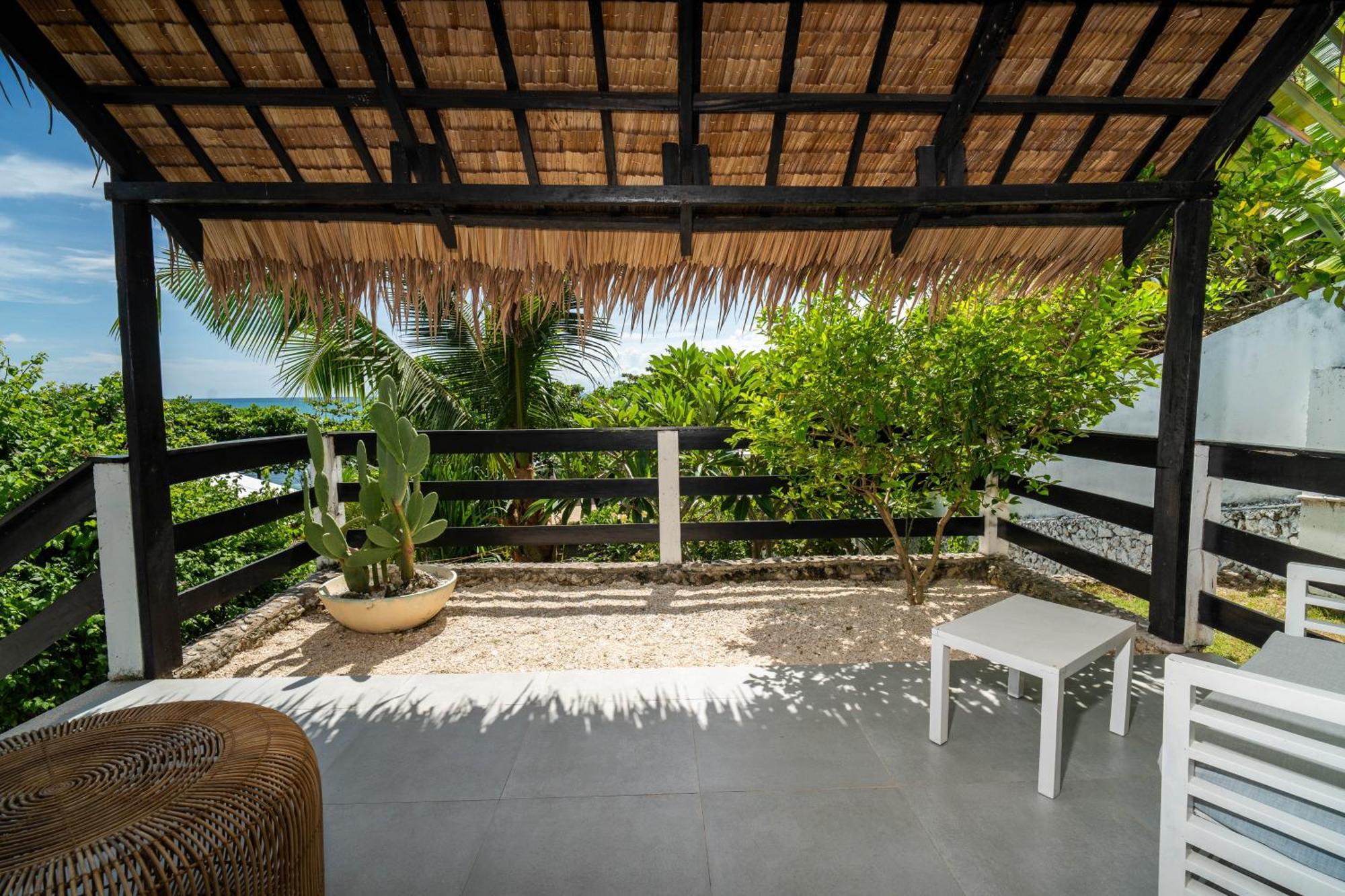 Hotel Blanco Logon