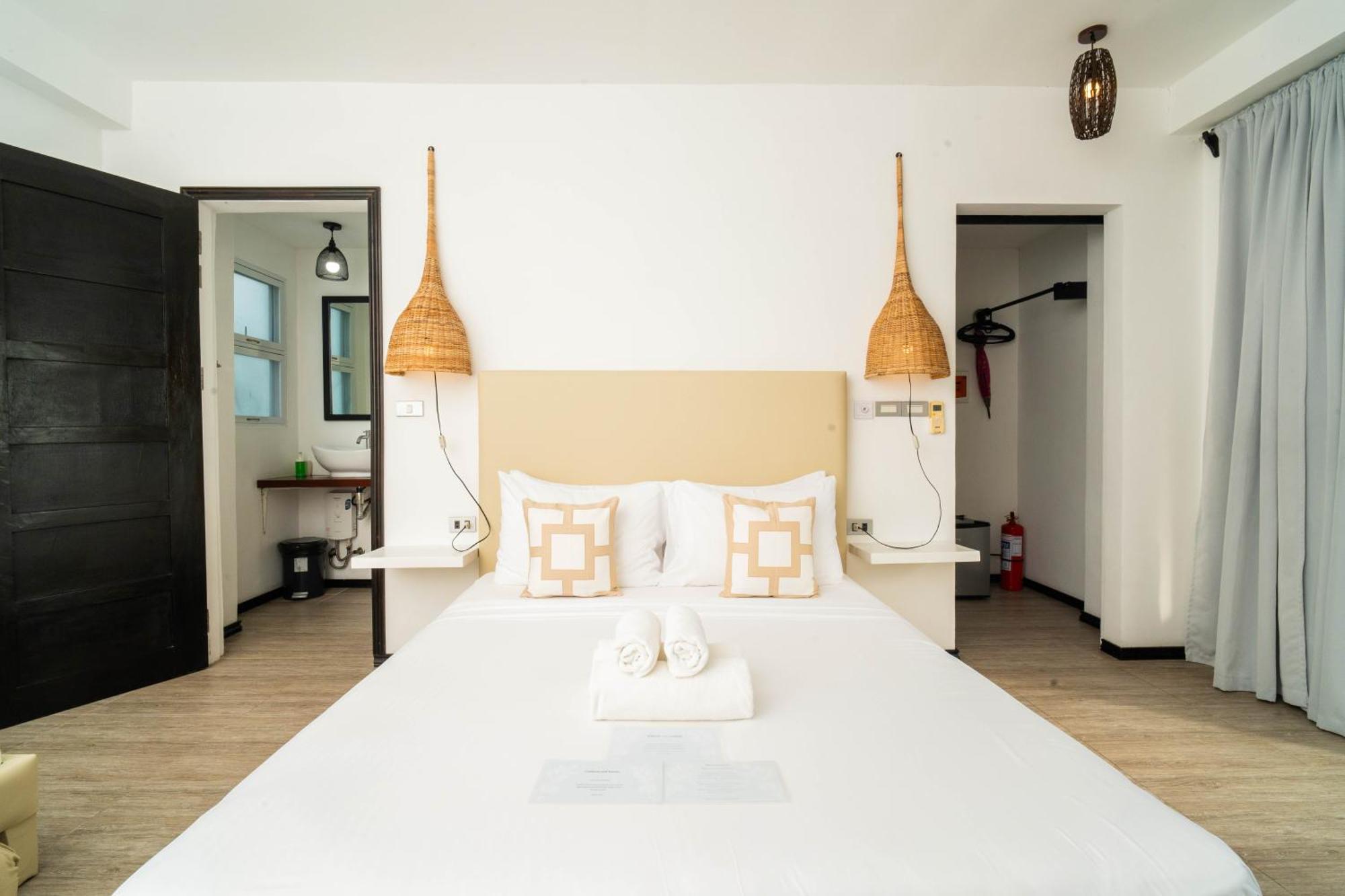 Blanco Hotel 3*