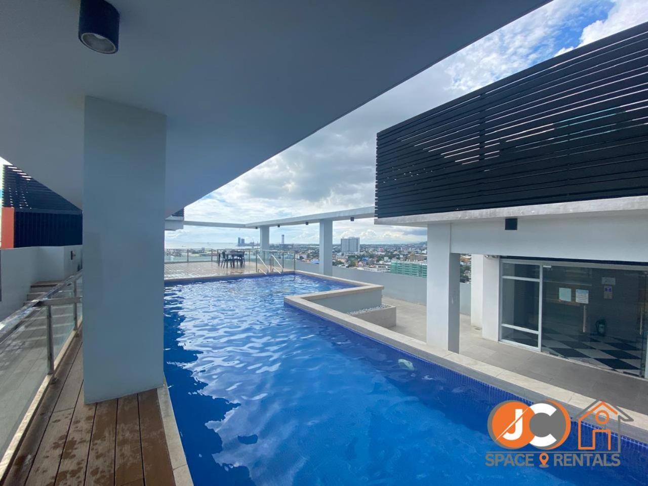 Aparthotel Jc Spacerentals 1521 West Jones Residences, Mountain View, Free Wi-fi & Netflix, Upper Floor Located At The Center Of *