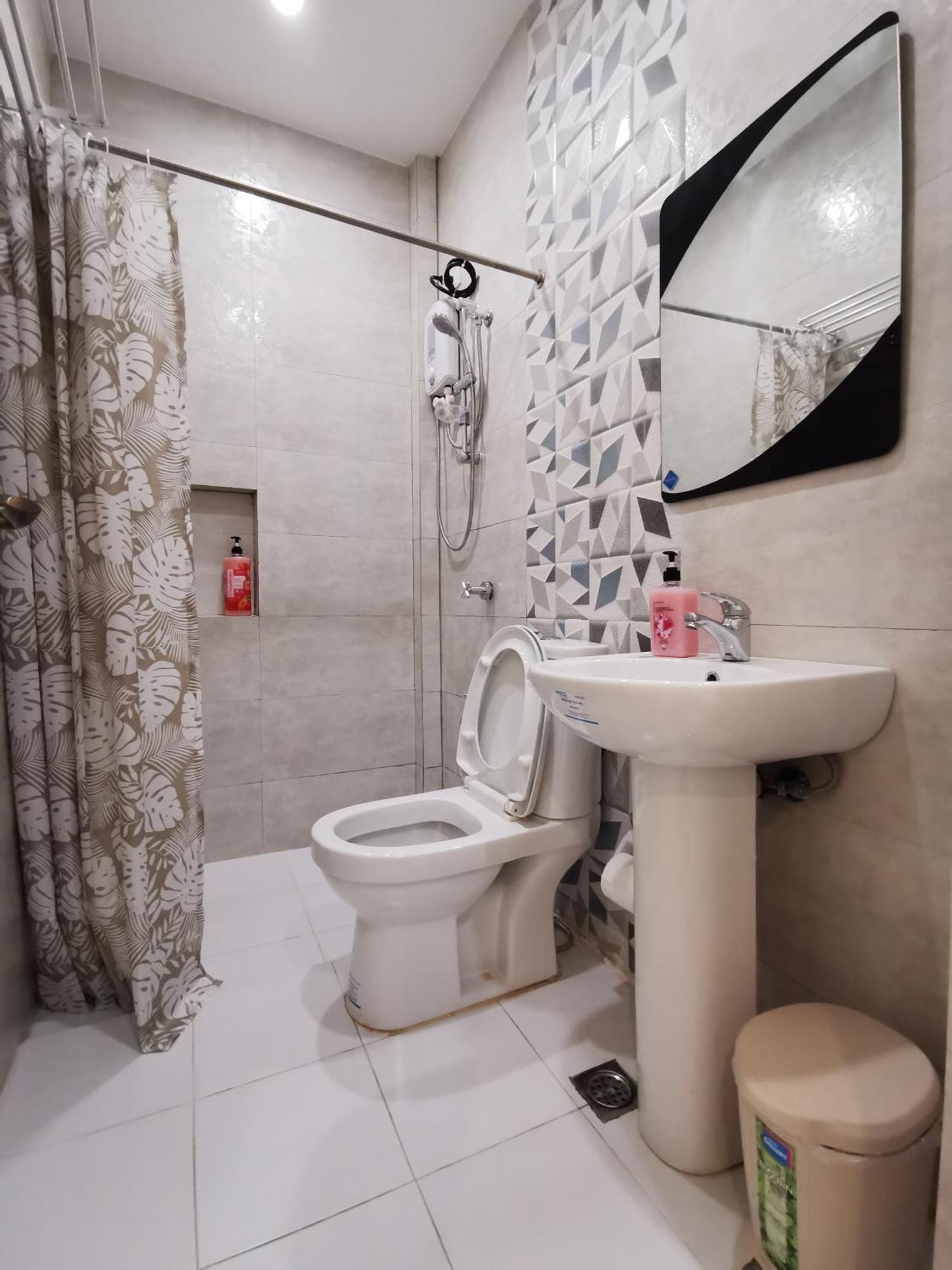 Acrige Apartelle At Heart Of Aparthotel