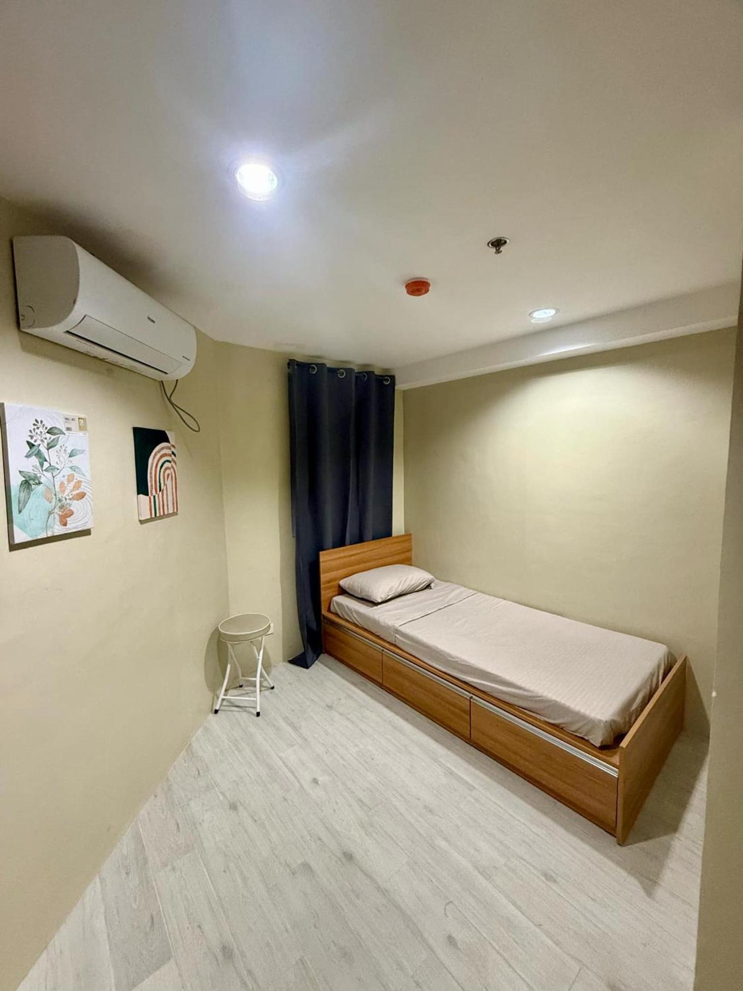 Cityscape Grand Tower - 2 Bedrooms With Balcony Close To Ayala Mall - New Aparthotel Cebu
