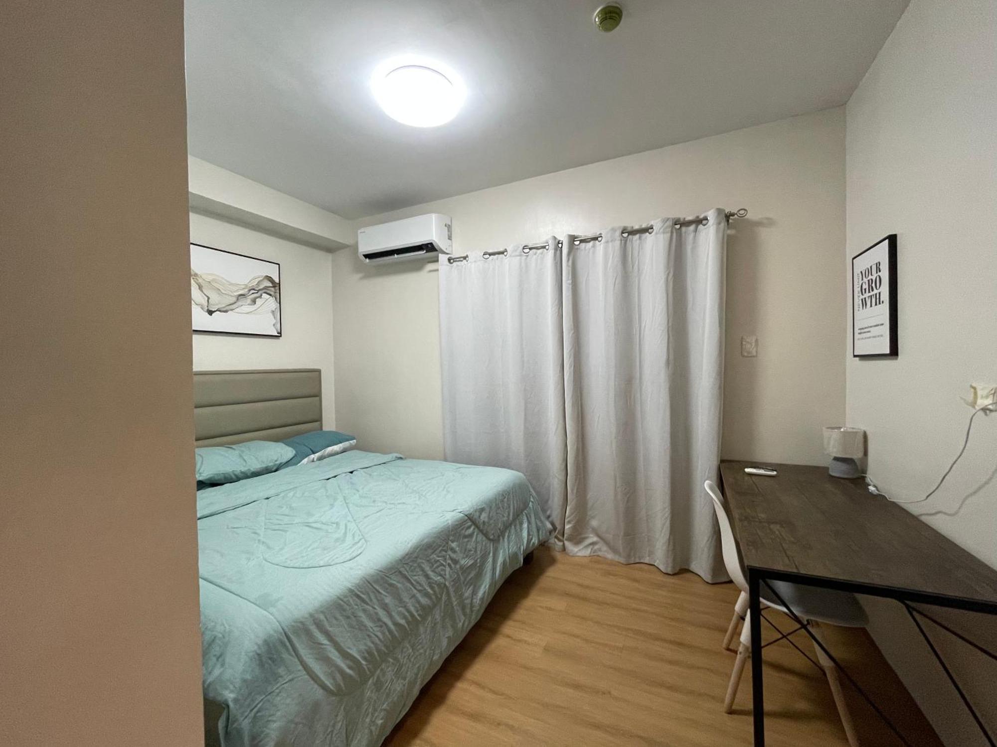 Jimenez's Modern Urban Oasis Apartment Cebu