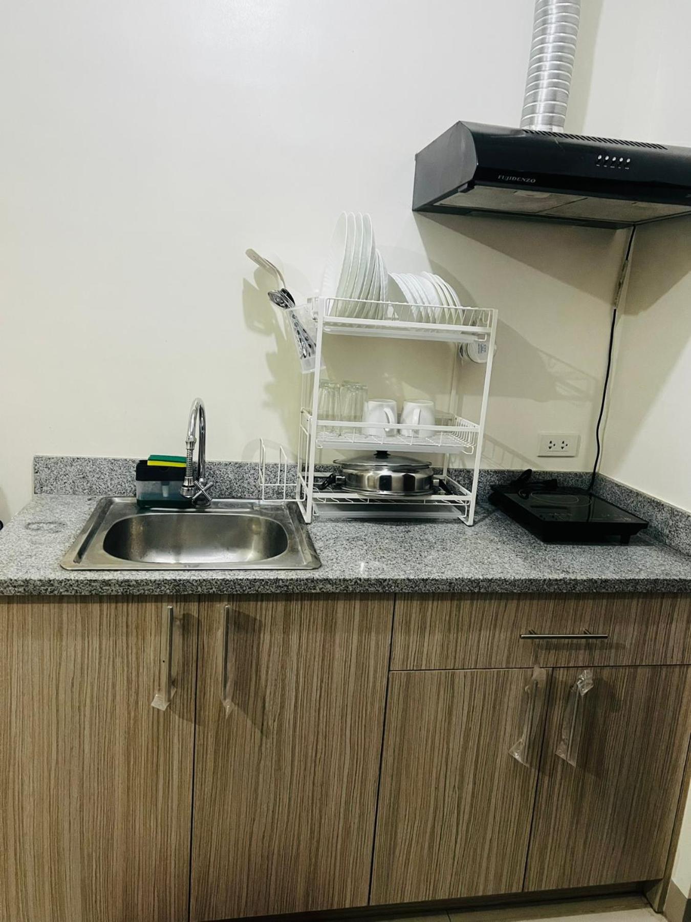 Unit - Casa Mira Towers Labangon Cebu