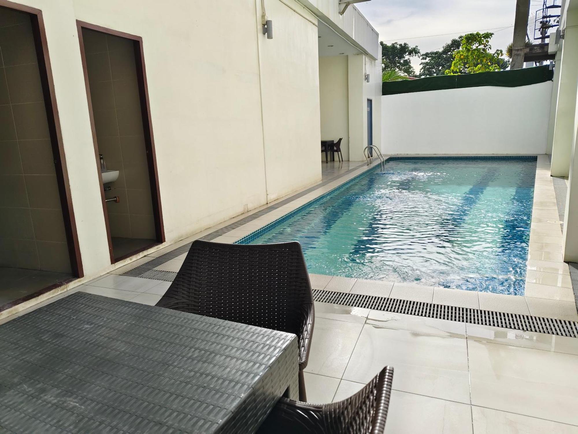 Aparthotel Unit - Casa Mira Towers Labangon *