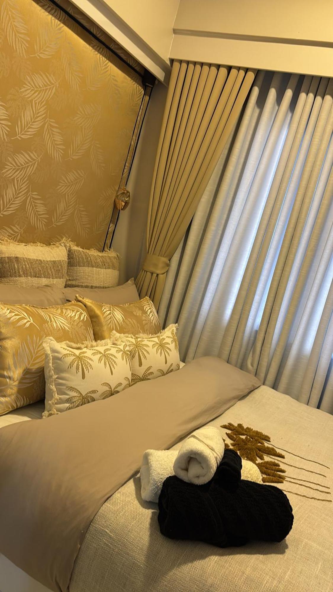 Carpe Diem Staycation #2 *