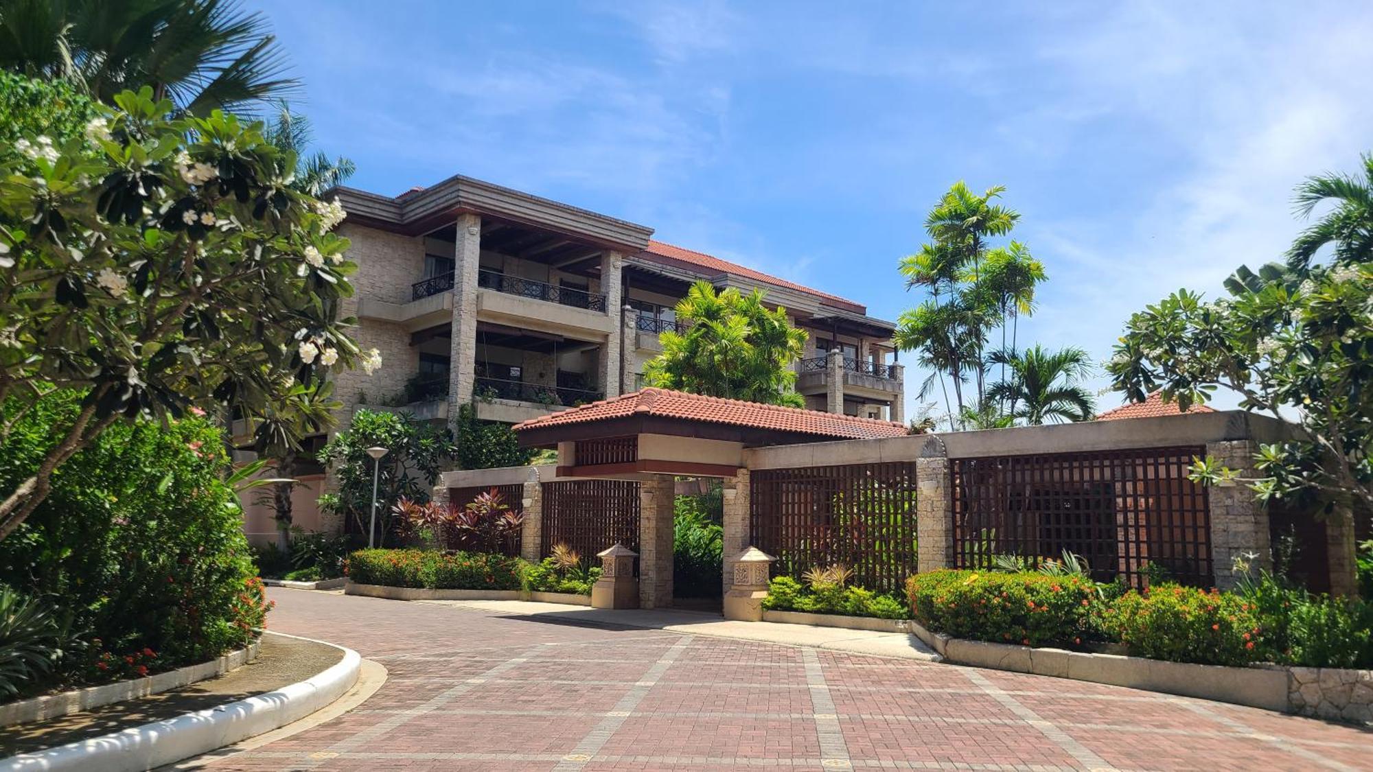 Coralpoint Gardens & Residences * Lapu-Lapu City