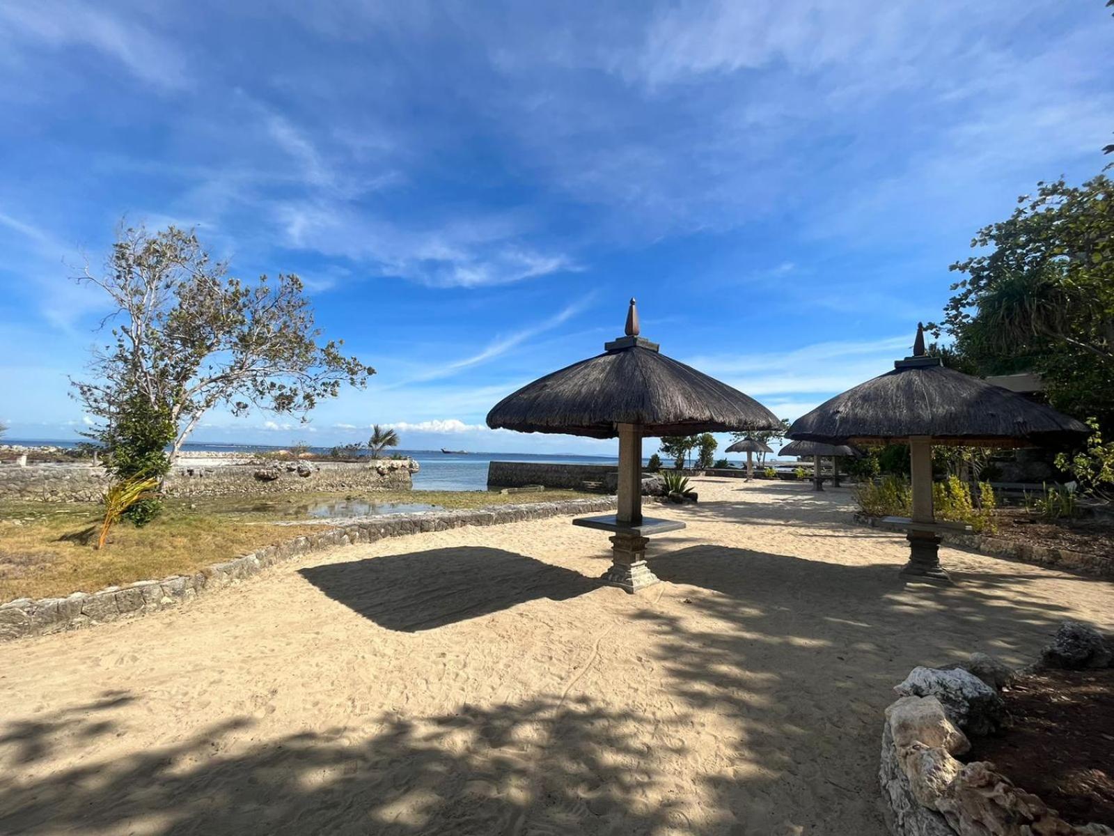Coralpoint Gardens & Residences Resort *