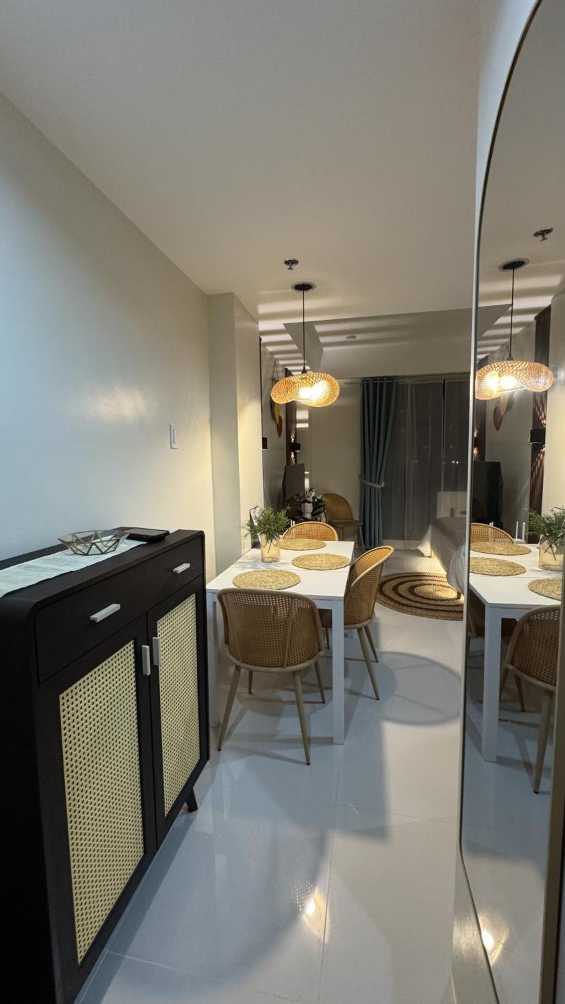 Slai Staycation Near Mactan Newtown *