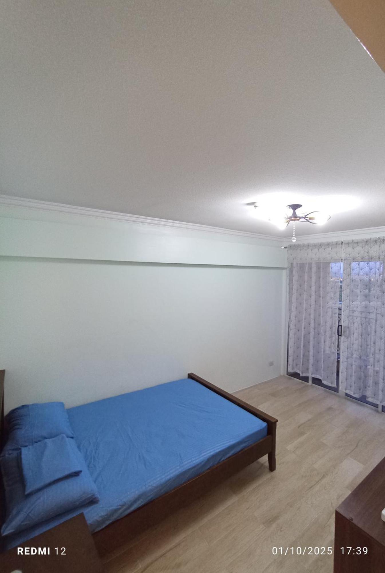 Spacious, Convenient 2 Bedroom Unit Apartment
