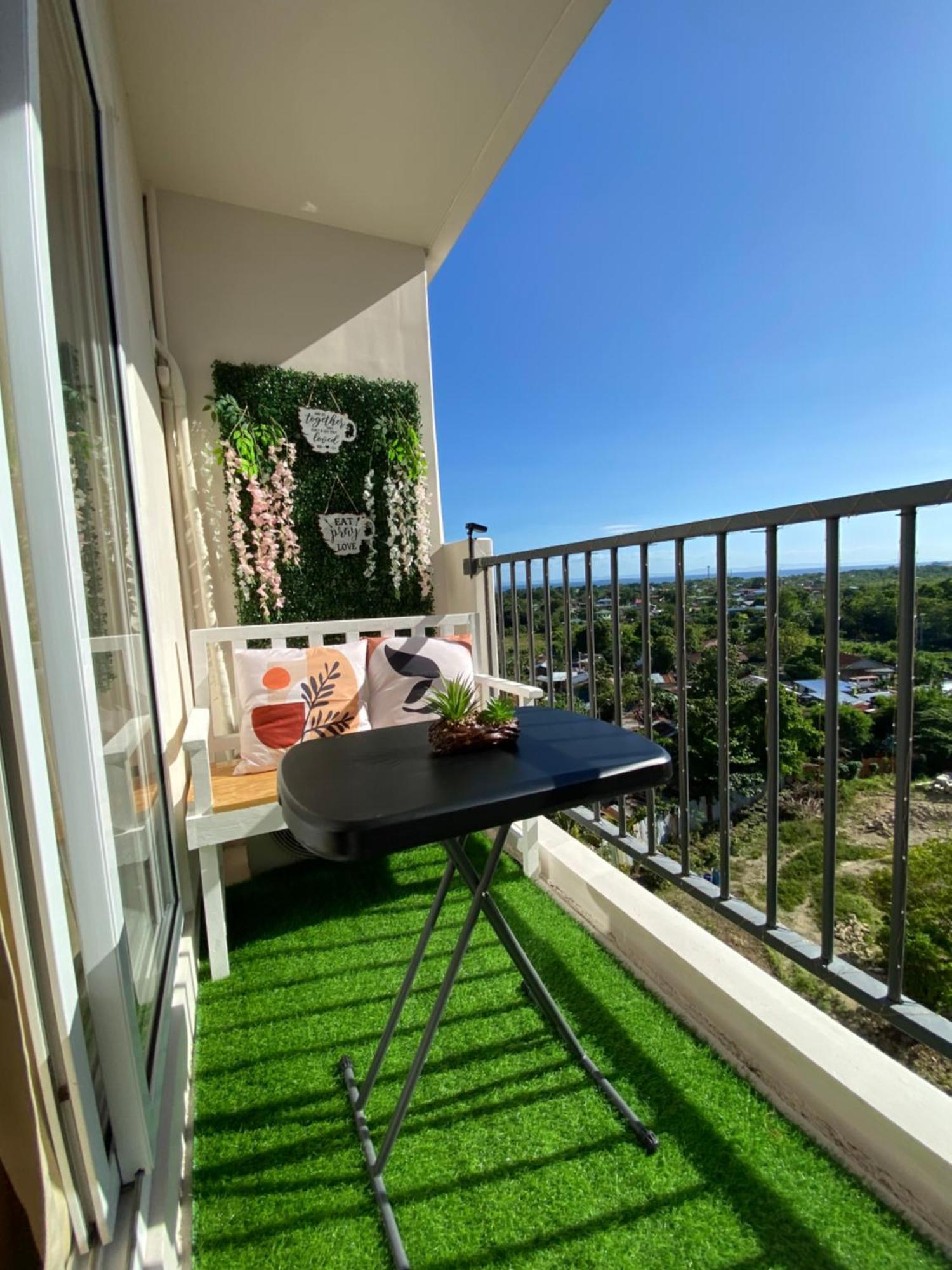 Check In And Chill Guest house