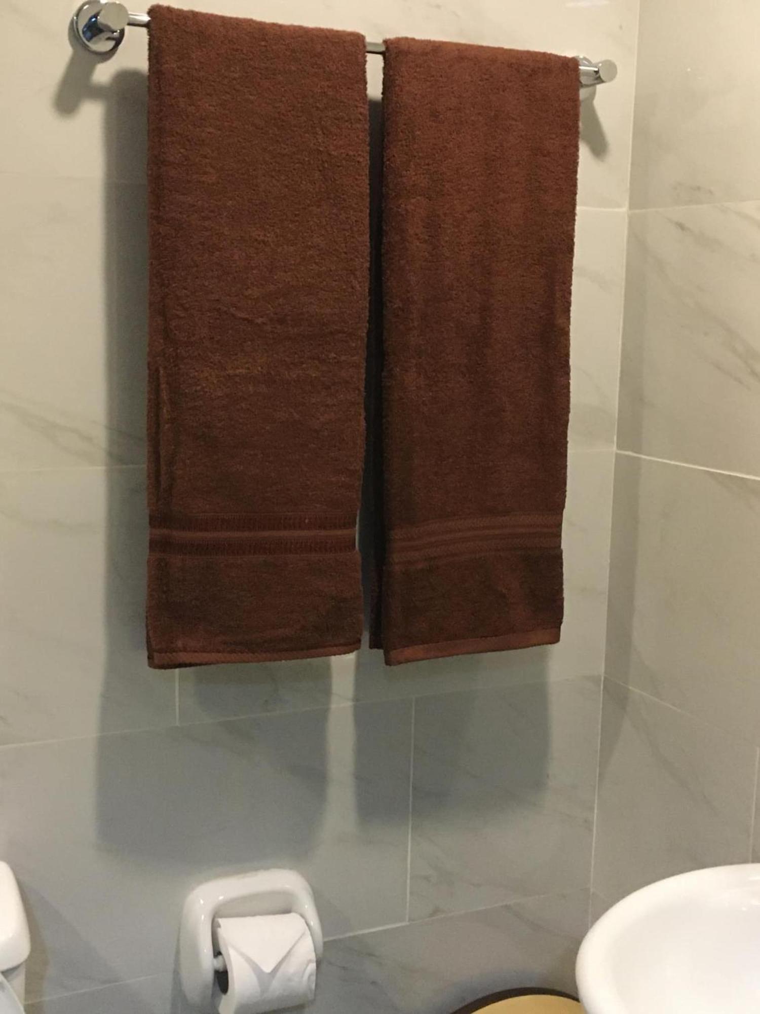 Cityscape Grand Tower - 2 Bedrooms With Balcony Close To Ayala Mall - New Aparthotel Cebu