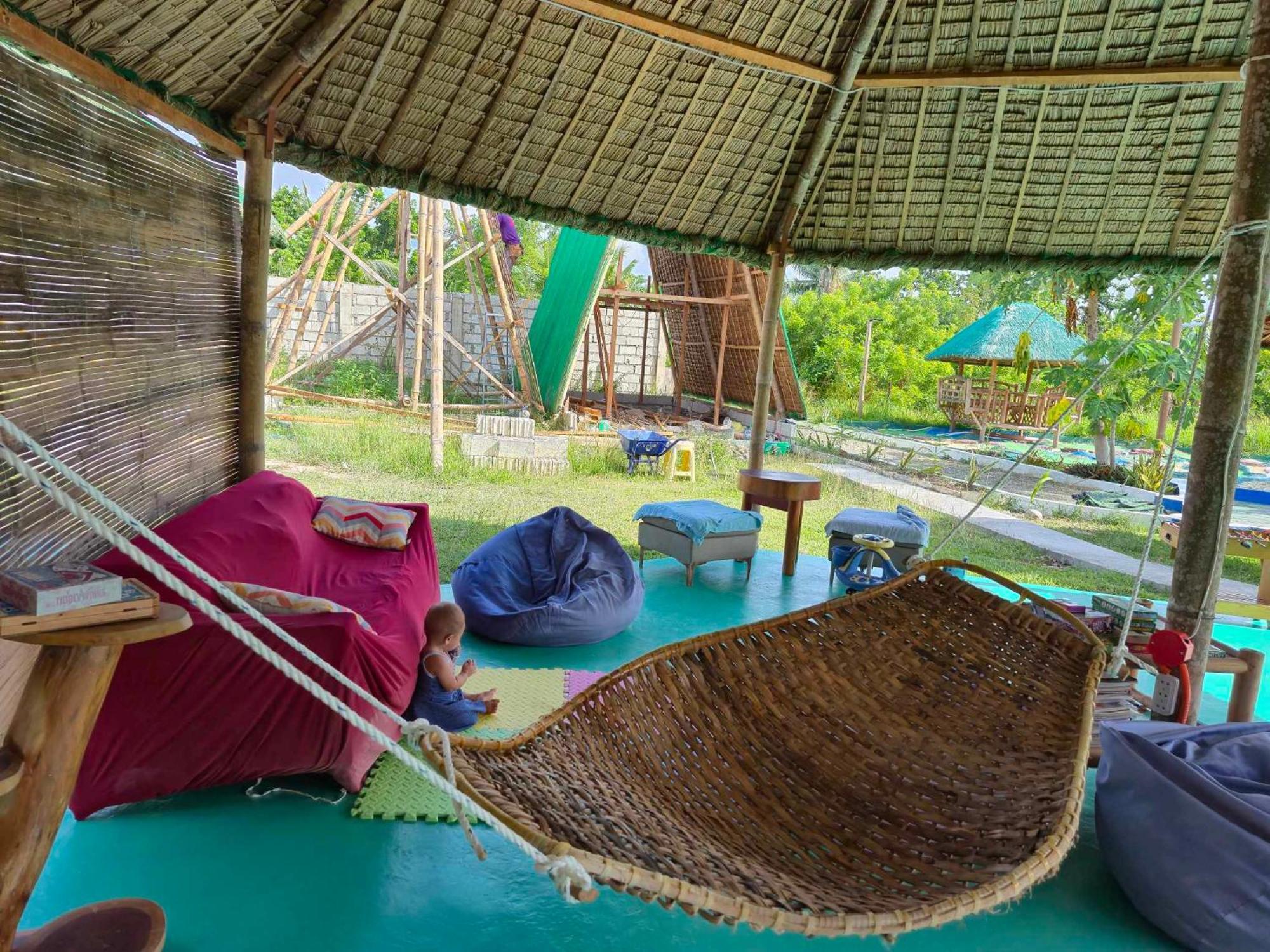 Nirvana & Dive Centre - Moalboal
