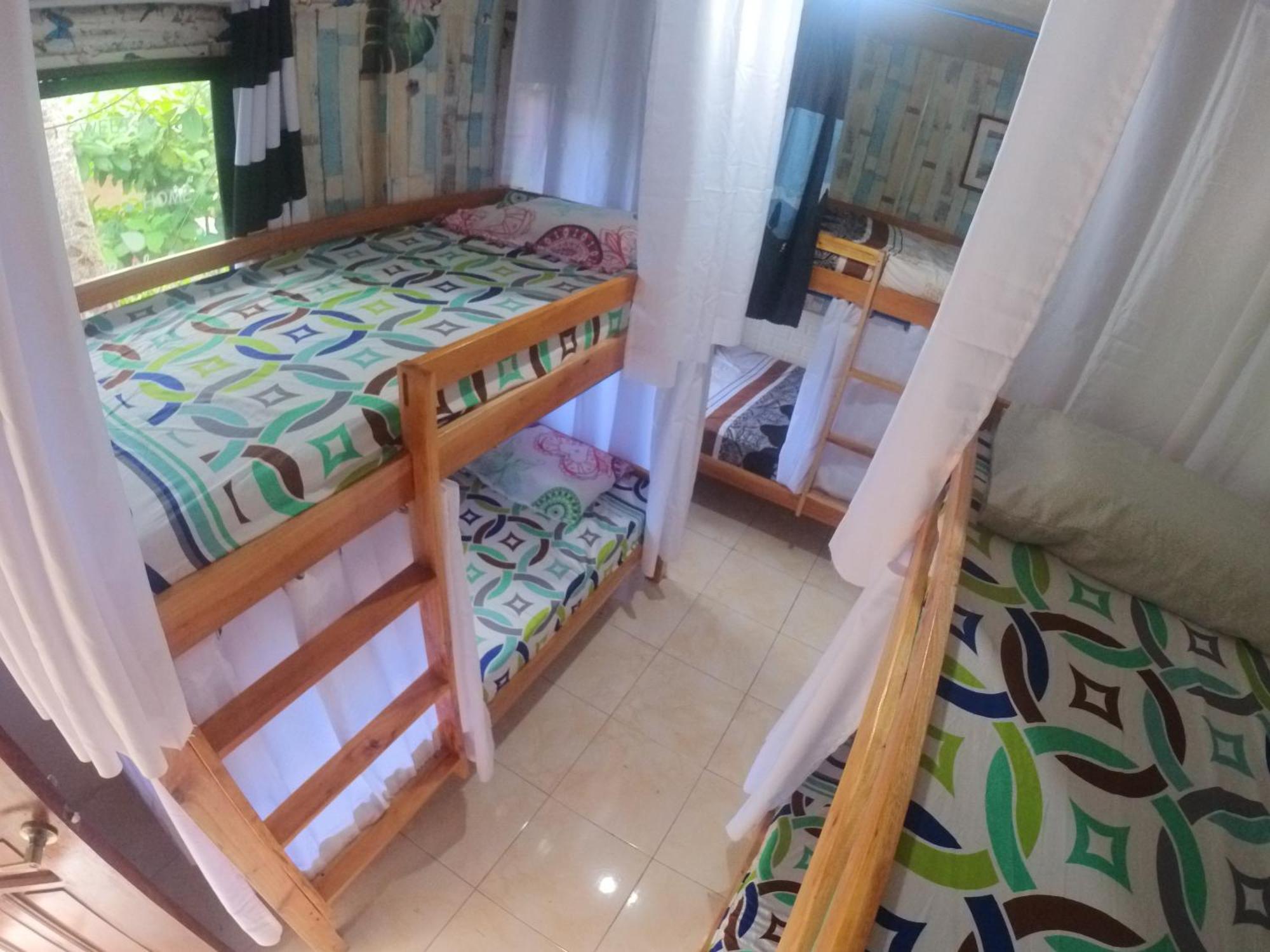Sweetie & Bunkbeds Hostel Moalboal