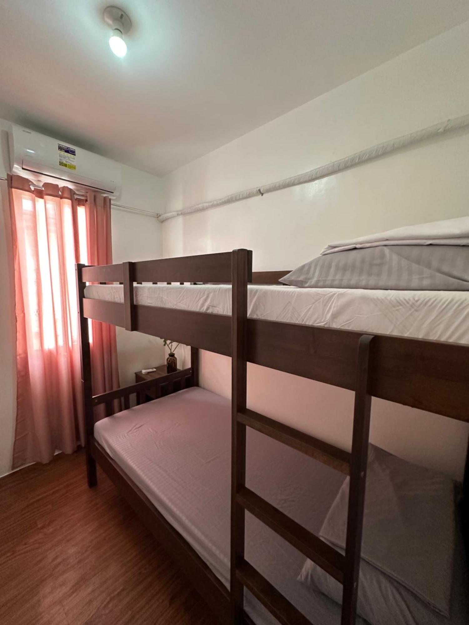 Almond Drive 2br Townhouse Near Srp Nustar Talisay (Cebu)