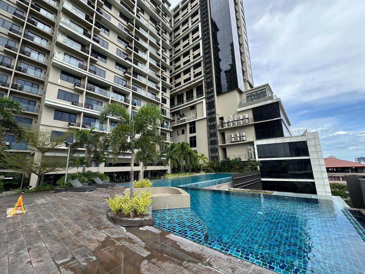 Grasya's City Loft At Baseline Premier Apartment