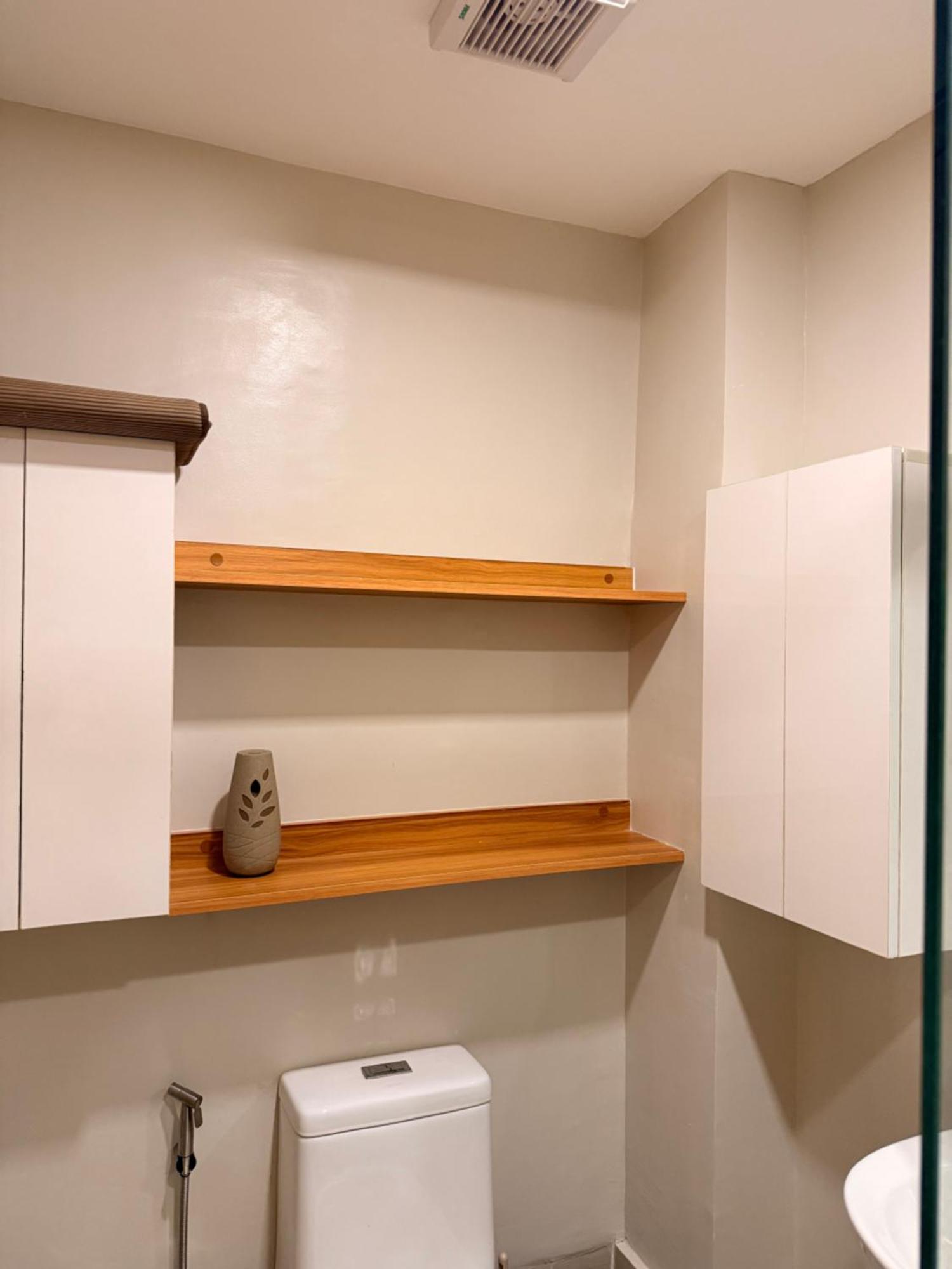 Luxe 1br Penthouse In Hyde Park Residences Aparthotel Cebu