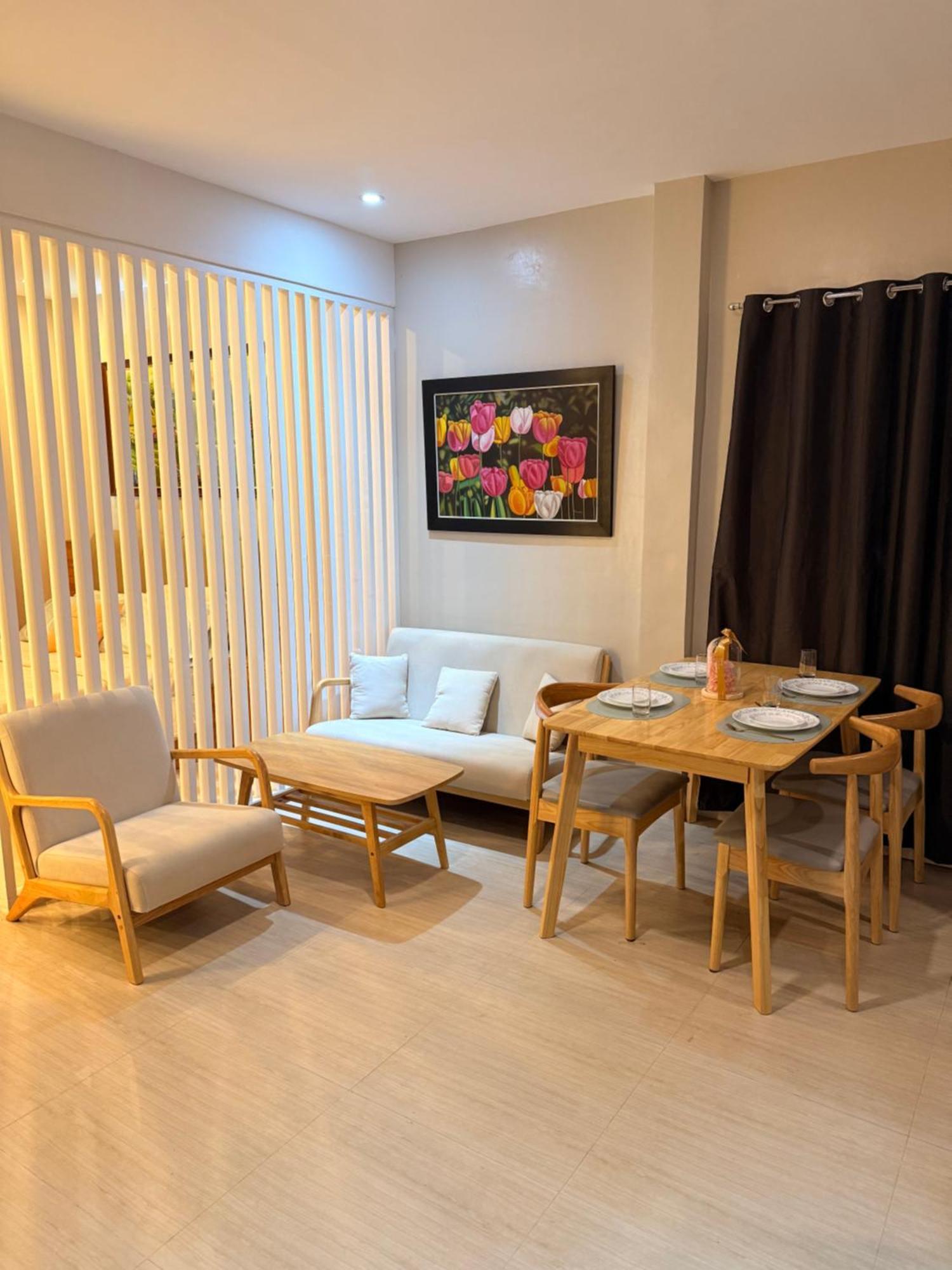 Luxe 1br Penthouse In Hyde Park Residences Aparthotel