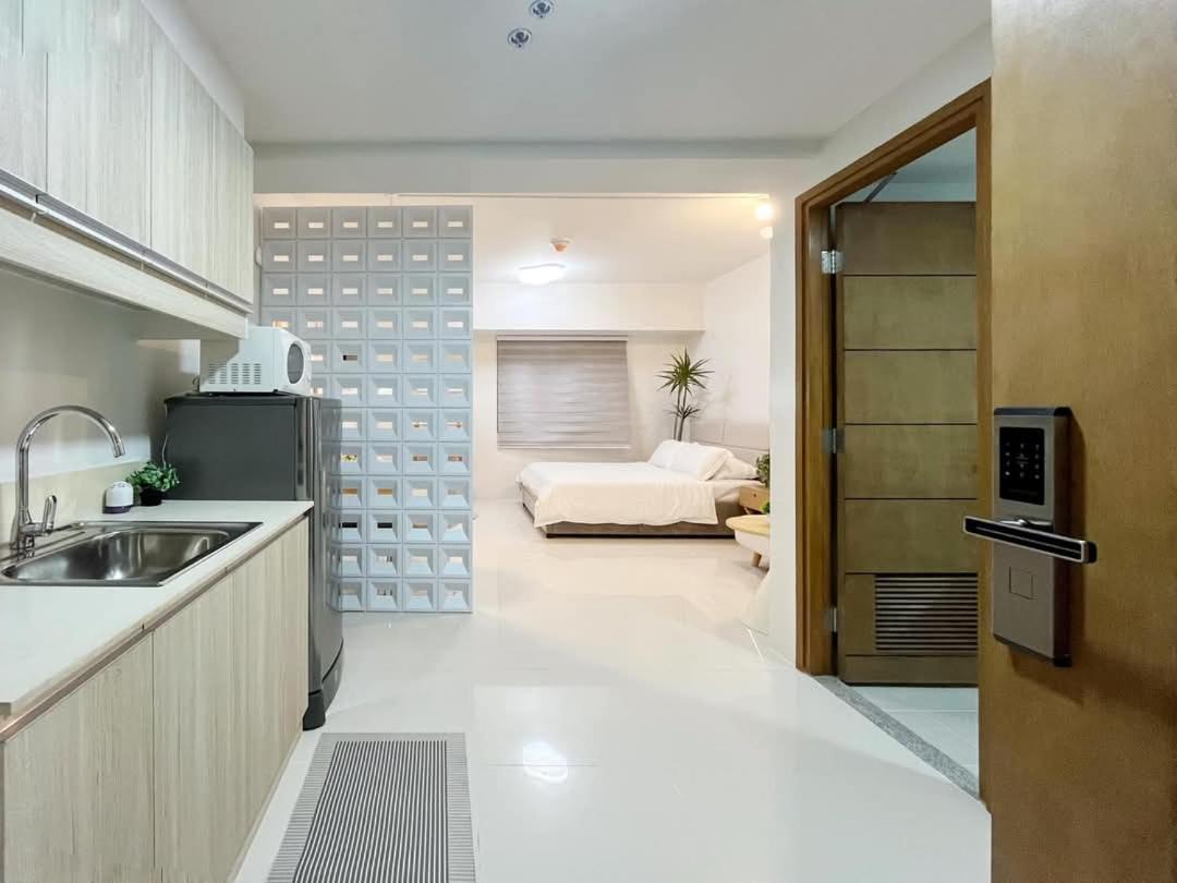 Cozy With Pool & Gym Near Ayala Center * Cebu