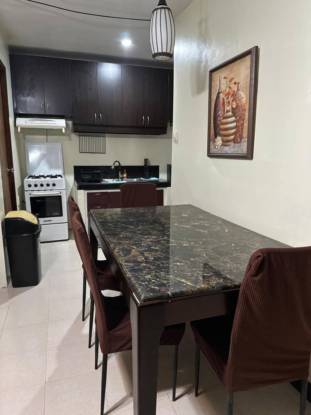 Bahay bakasyunan Prestige Quiet Subdivision *