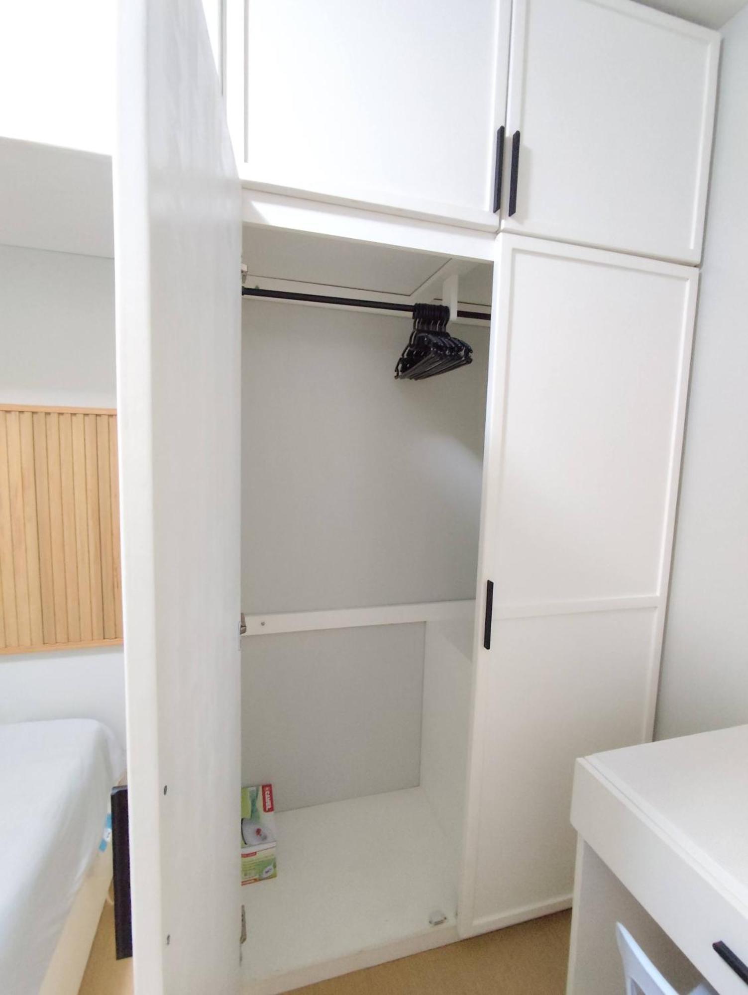 Apartment 11th-floor 1br It Park Unit-walk To Ayala-sugbo