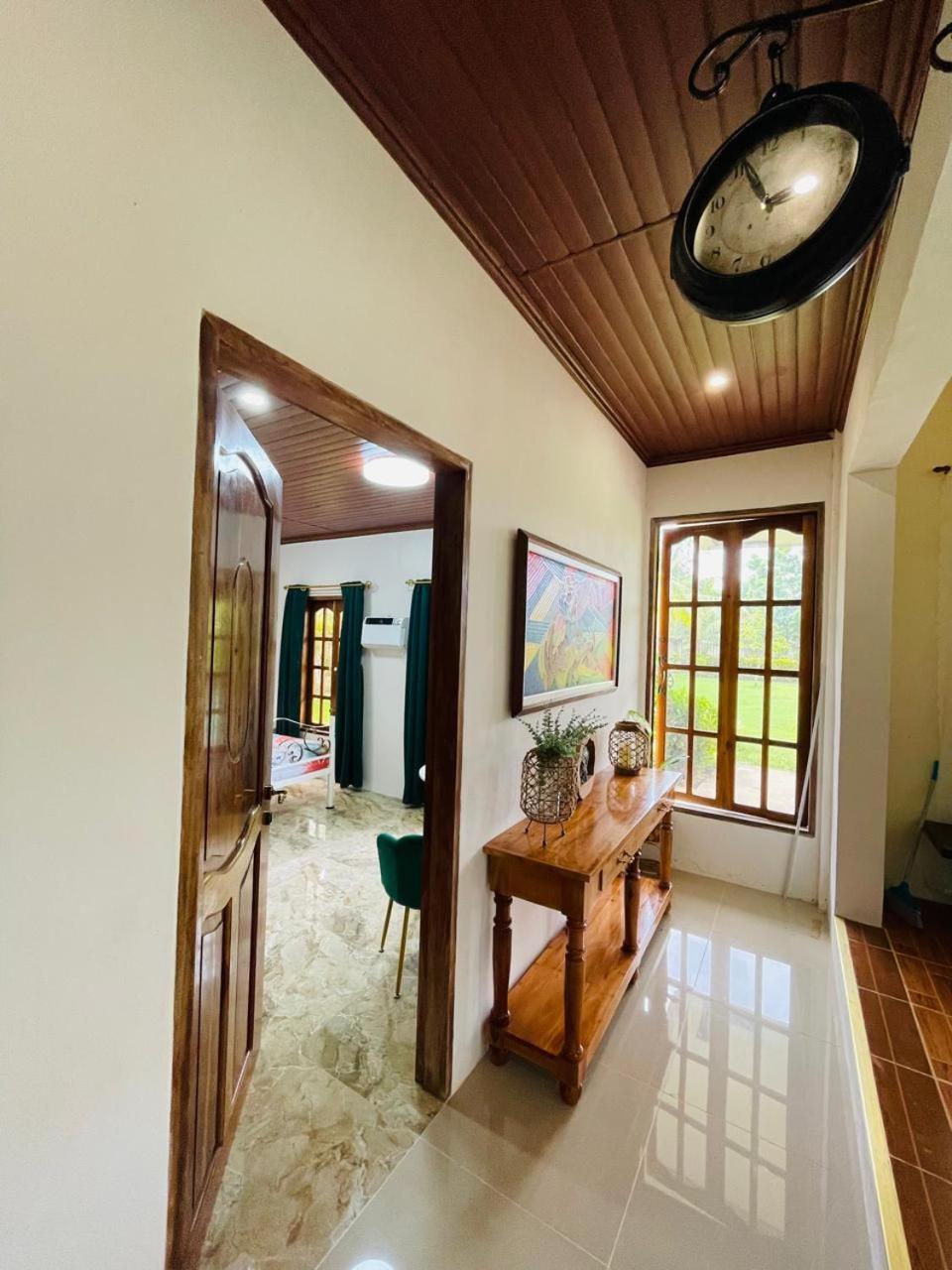 Guest house The Balete Resthouse