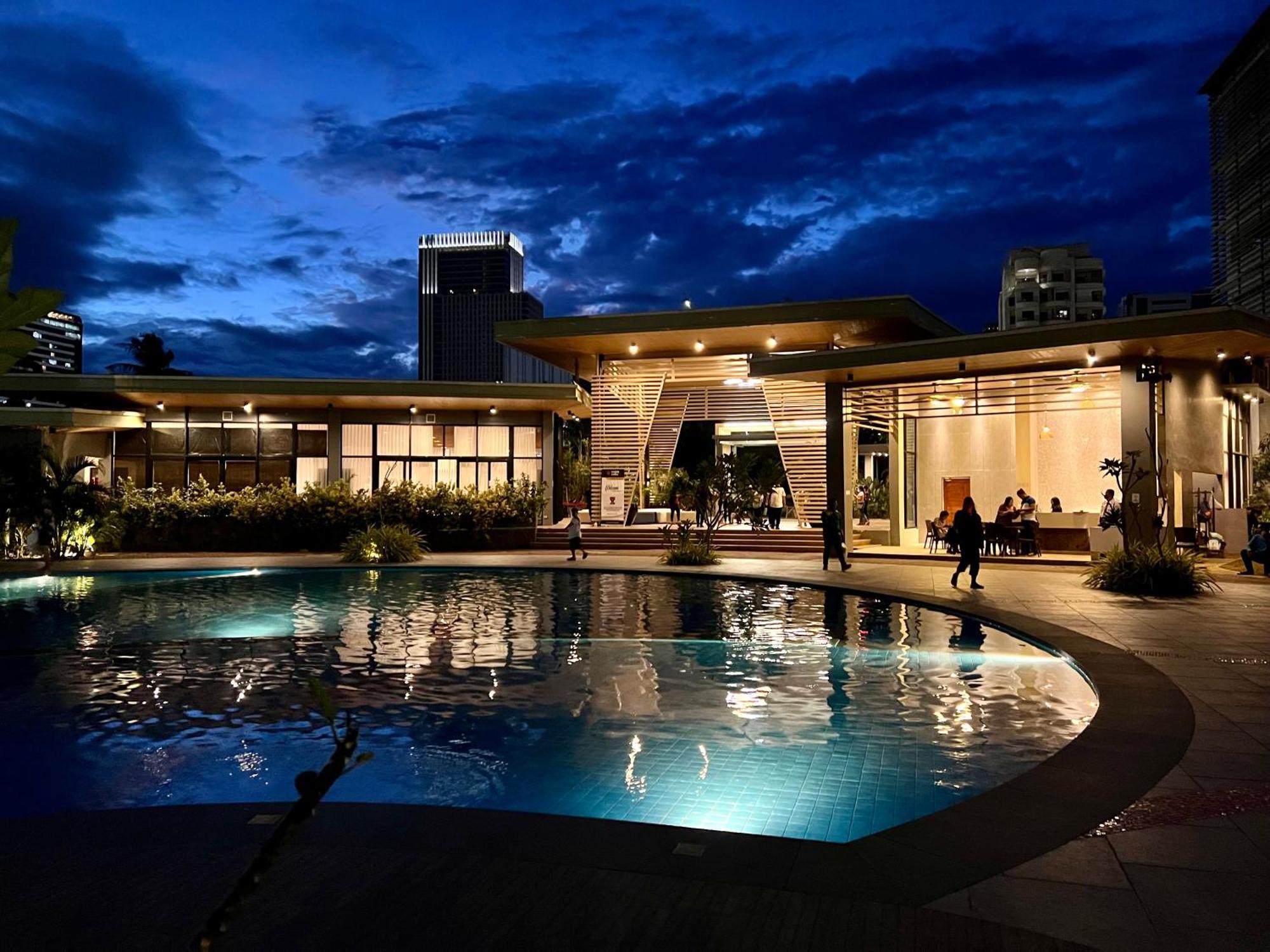 Luxury Pet Friendly Large 1bedroom W Balcony * Cebu