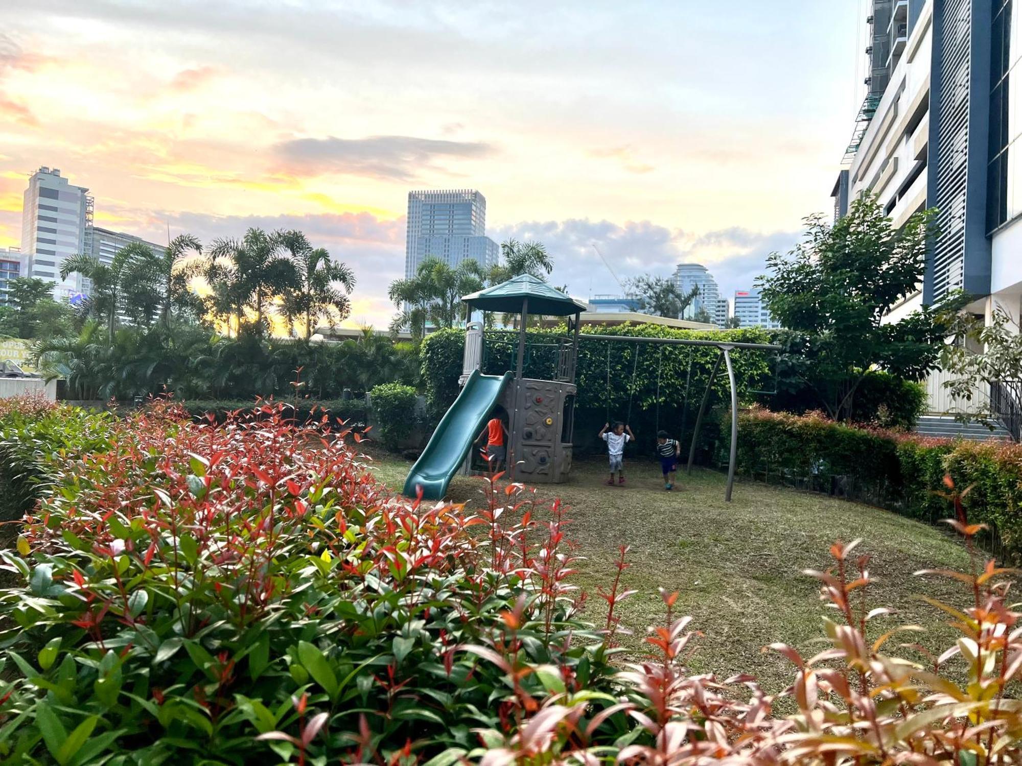 Aparthotel Luxury Pet Friendly Large 1bedroom W Balcony *