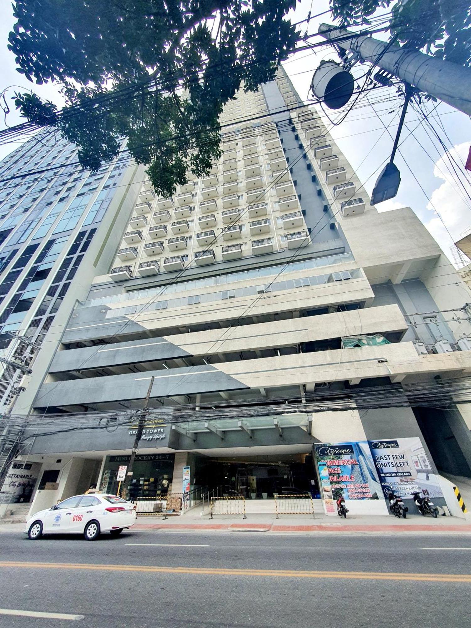 Budget Near Ayala Mall Cebu, Vfs - Sea And View With Balcony Apartment *