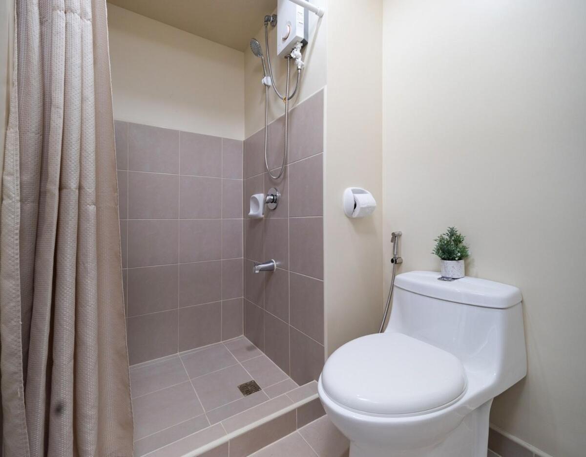 Apartment Furnished In It Park With Wifi, Netflix And Pool Access