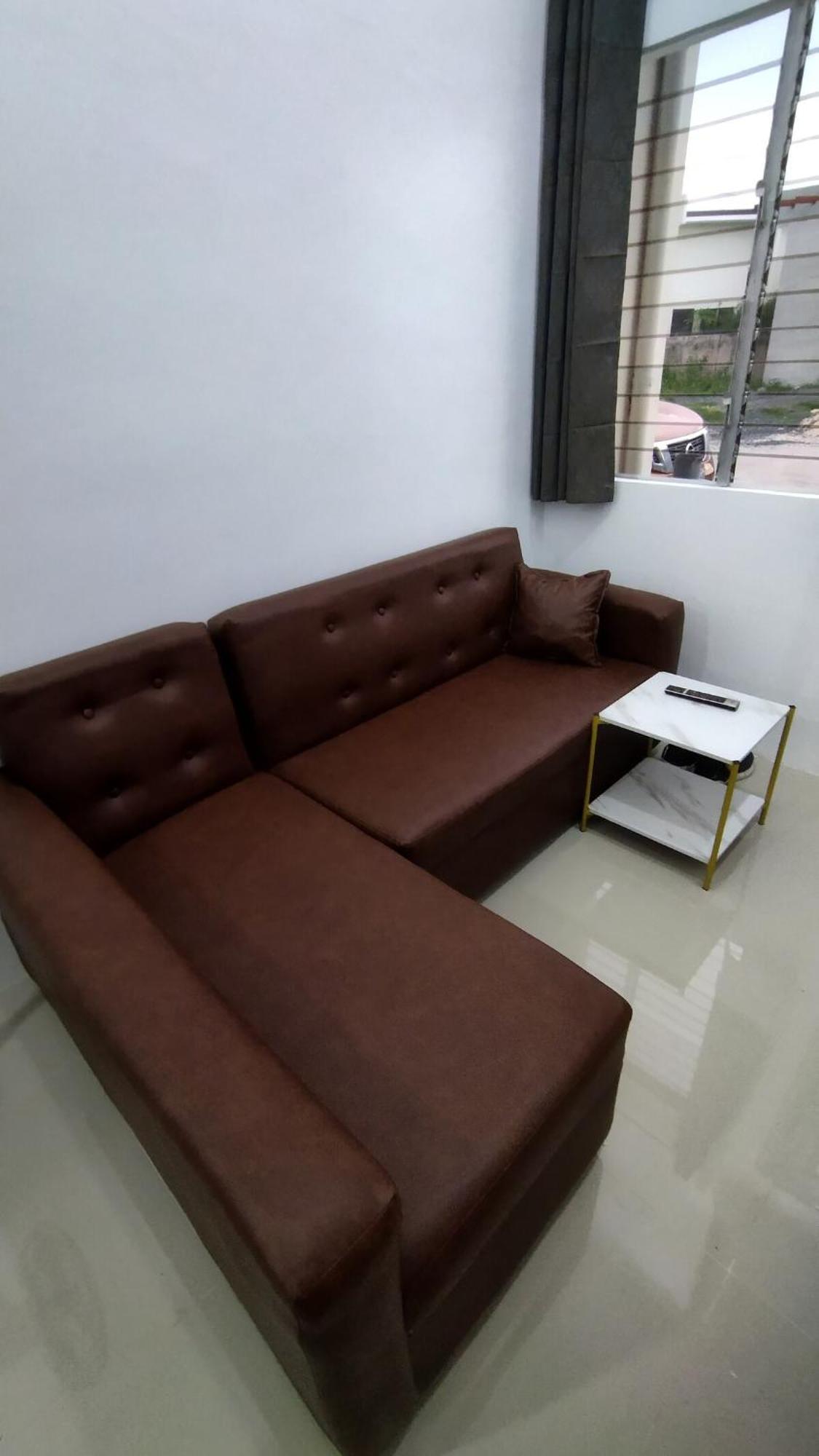Bhs Serviced 2 Bedroom In Carcar