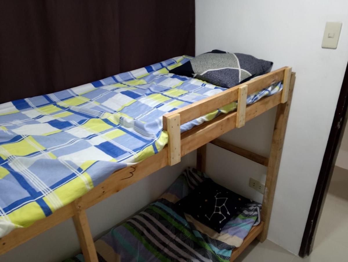 Bhs Serviced 2 Bedroom In * Carcar