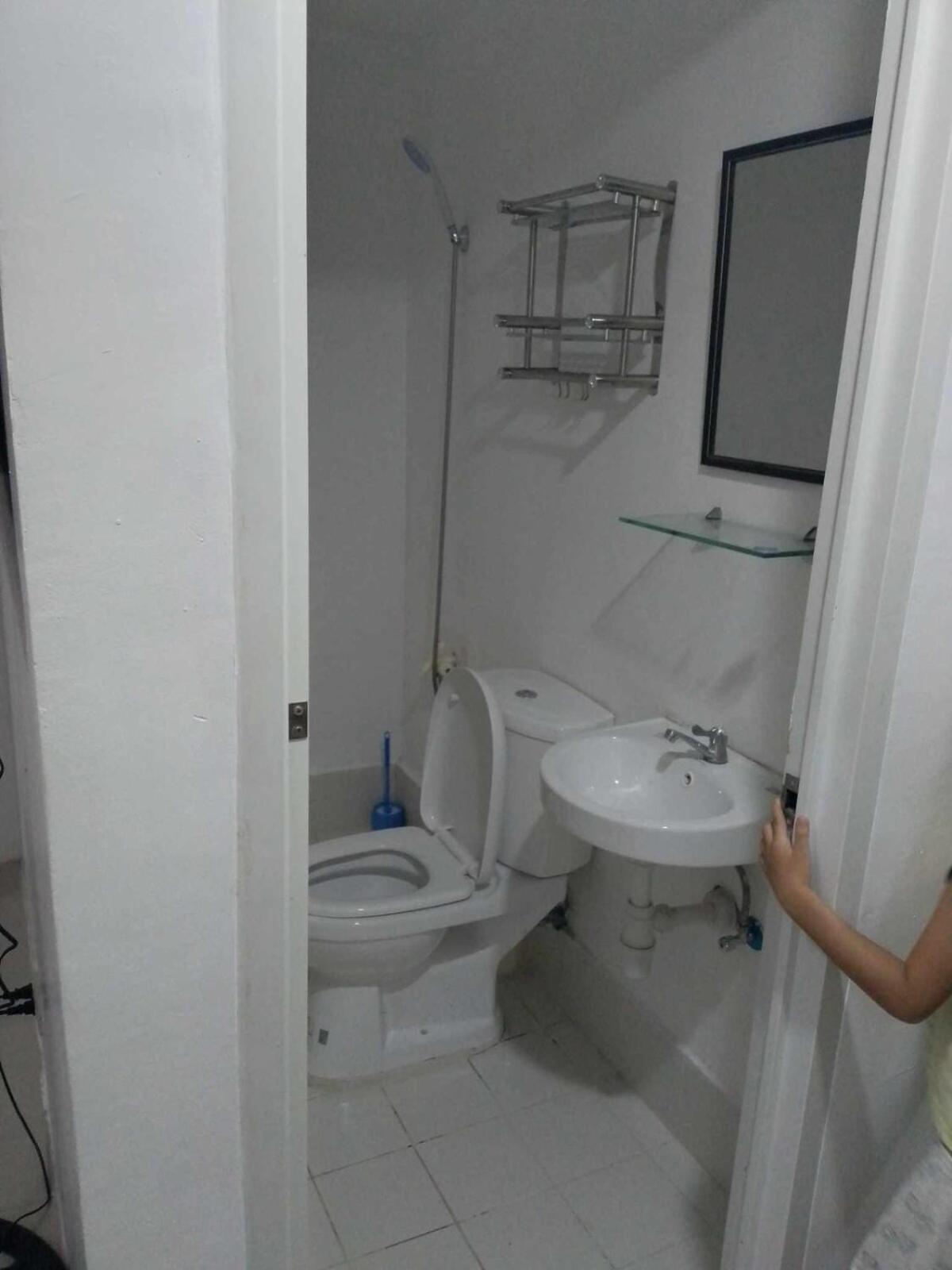 Bhs Serviced 2 Bedroom In * Carcar
