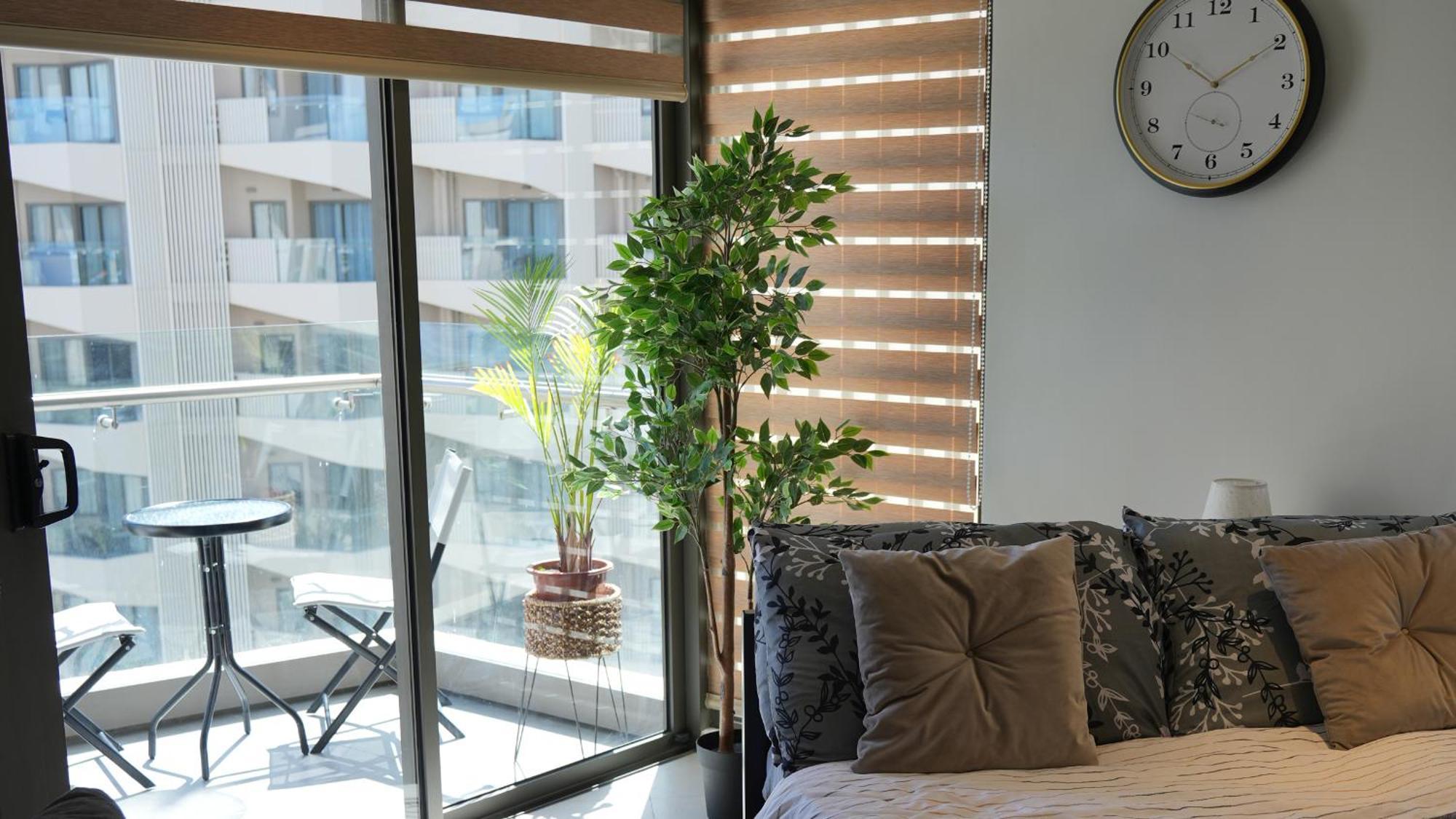 Apartment Dominiks Quite And Elegant Ocean View Pool At Tambuli High Floor